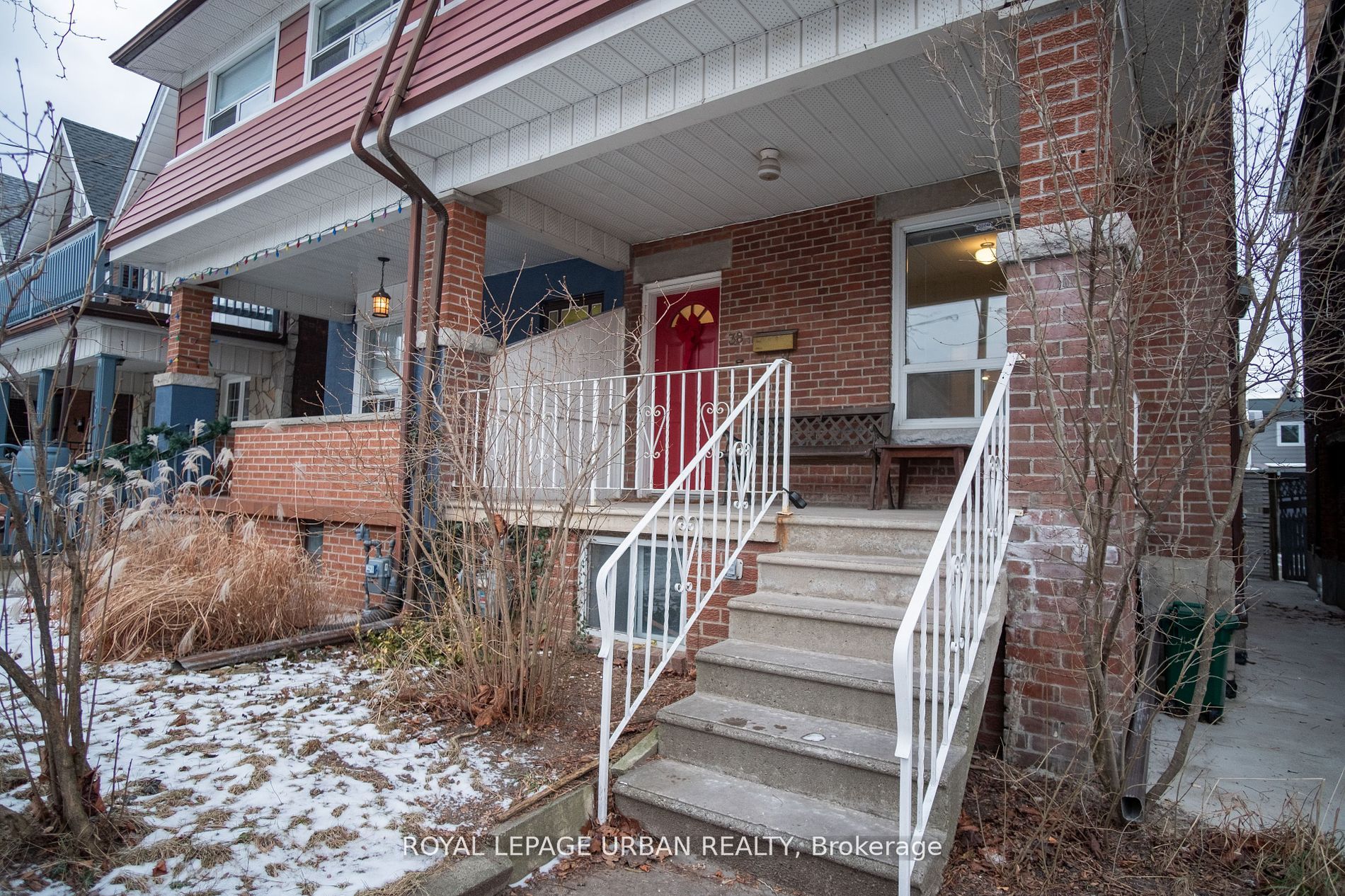 38 Gillespie Ave Property Photo 24