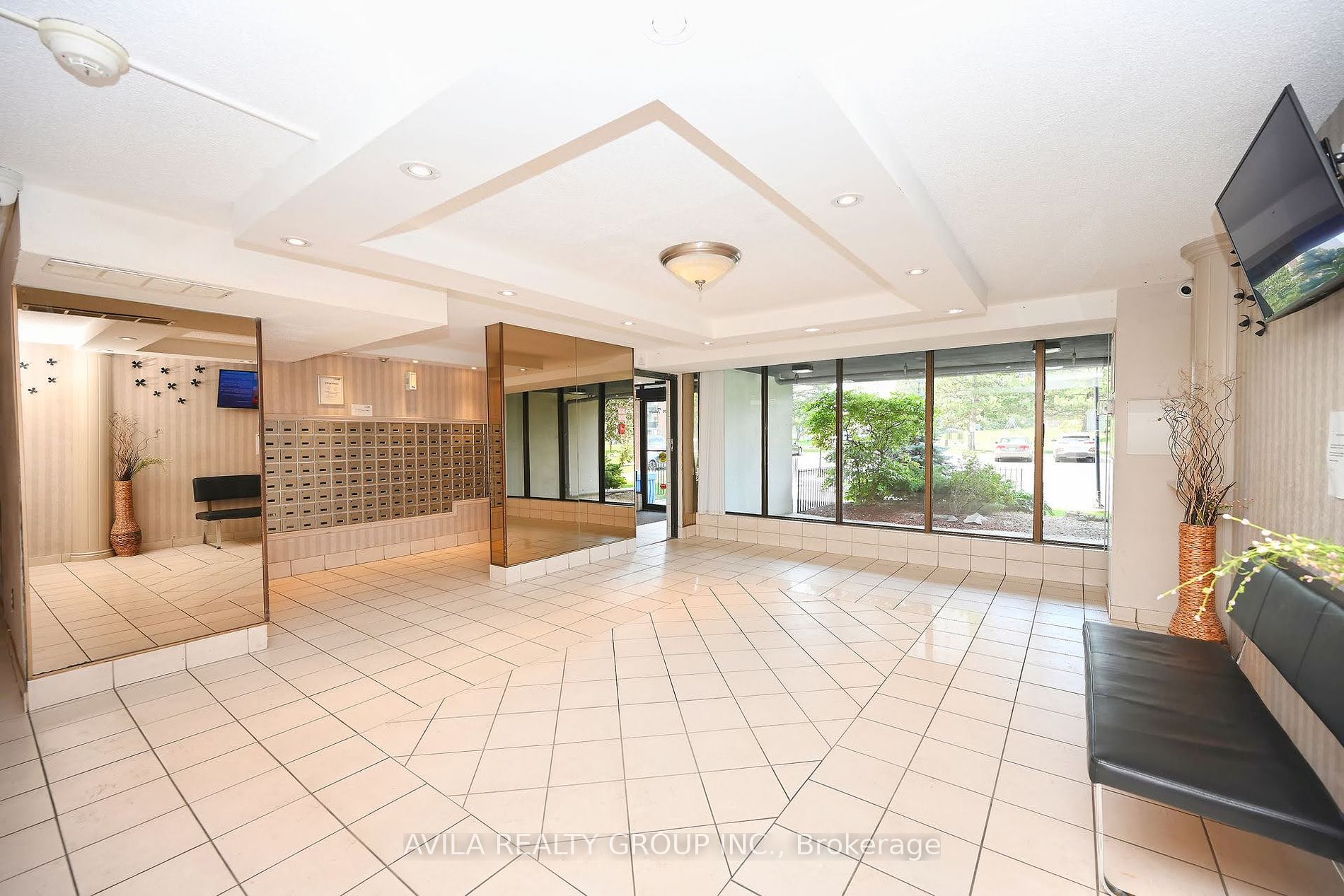 21 Knightsbridge Rd 3 Property Photo 4