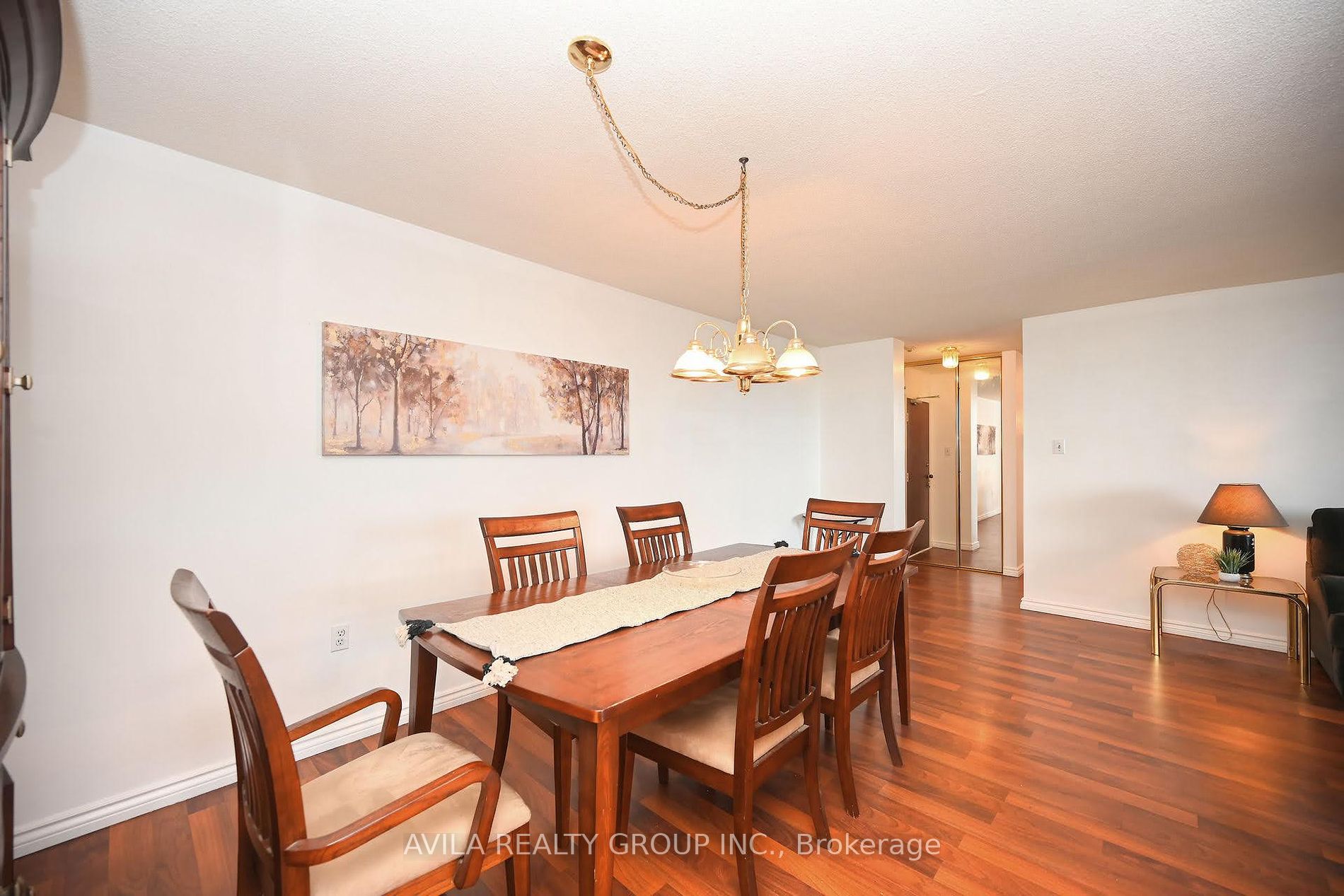 21 Knightsbridge Rd 3 Property Photo 16