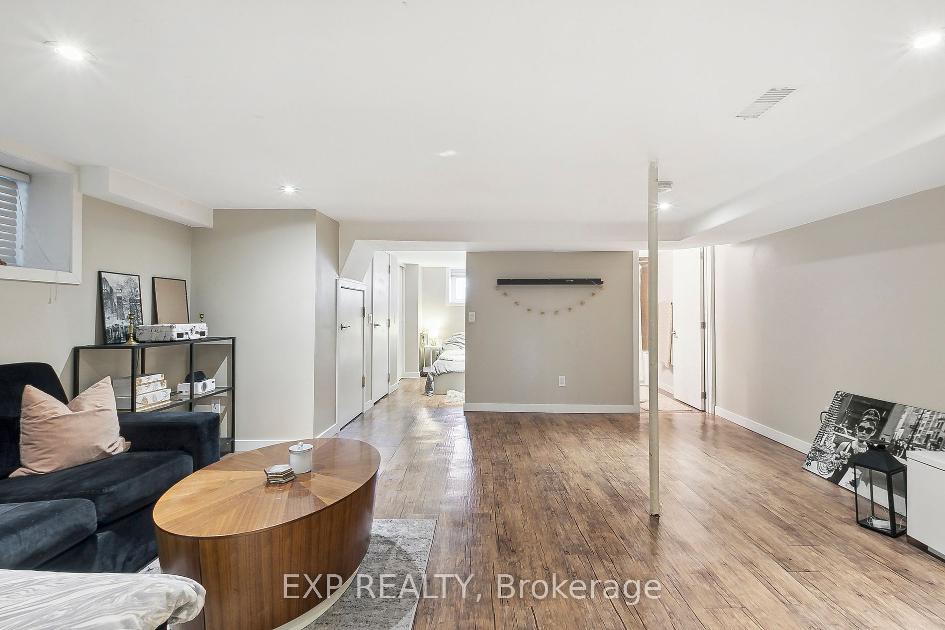 52 Mcmurray Ave Property Photo 3