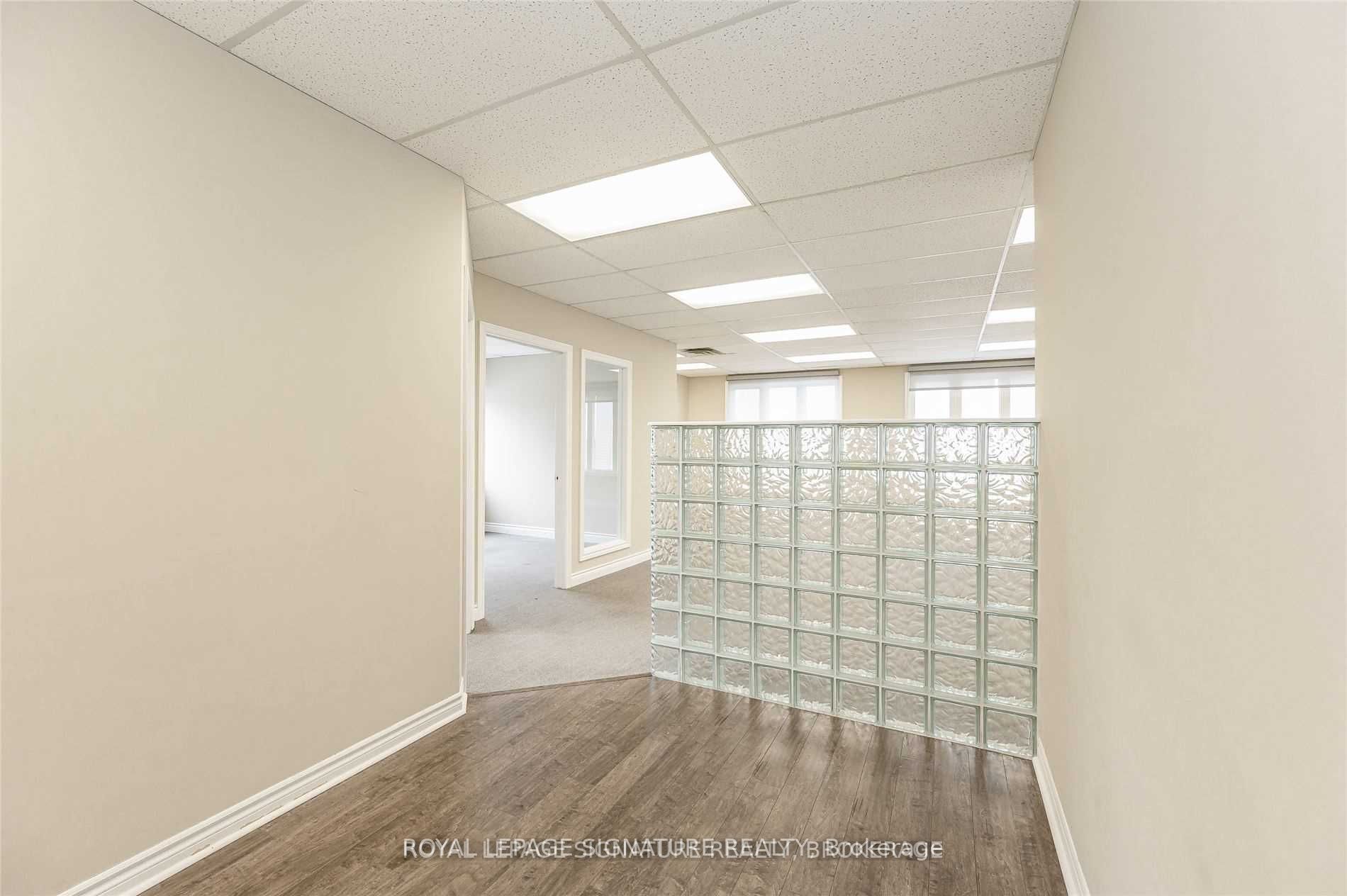 2904 South Sheridan Way Property Photo 10