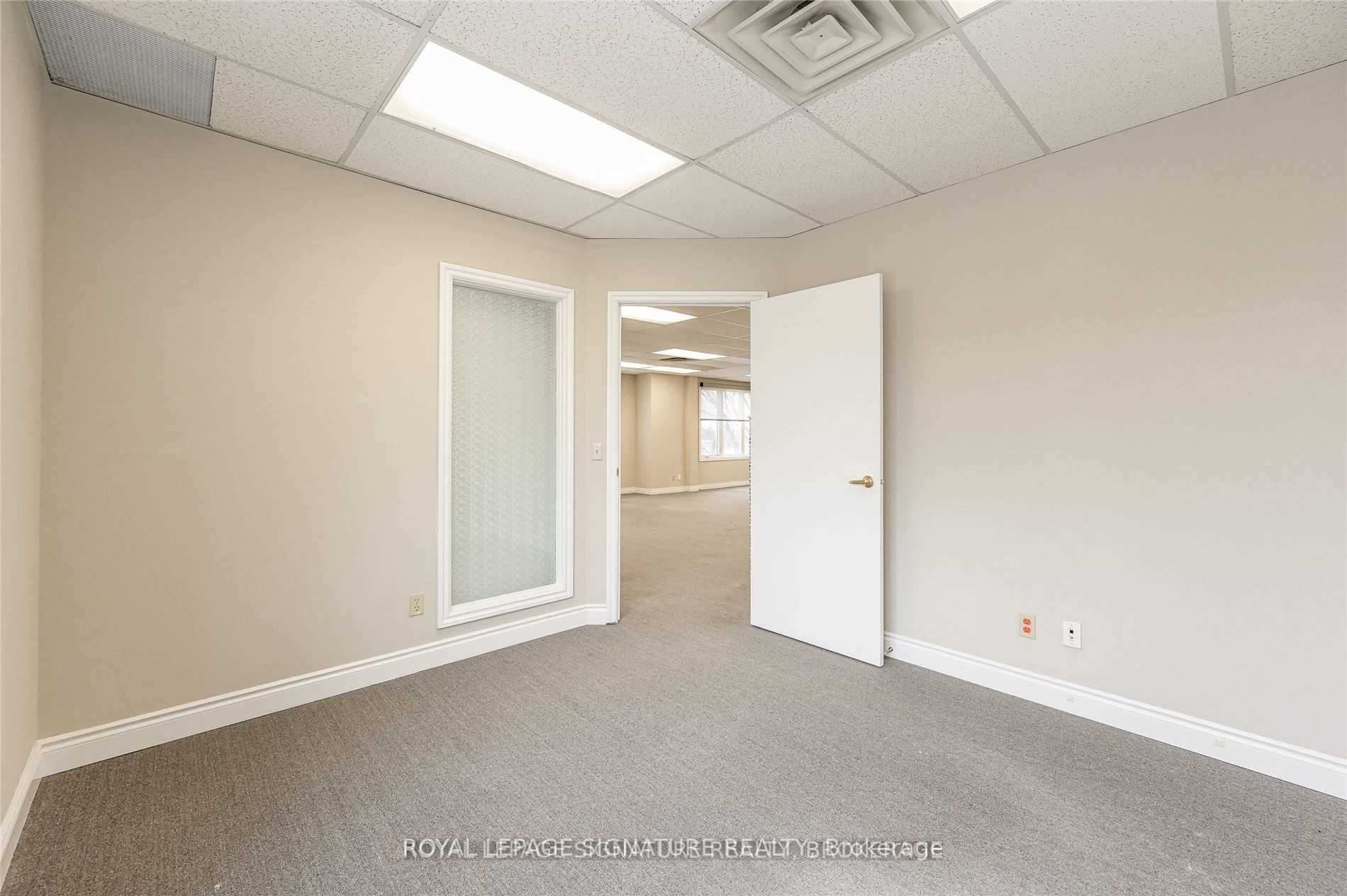 2904 South Sheridan Way Property Photo 13