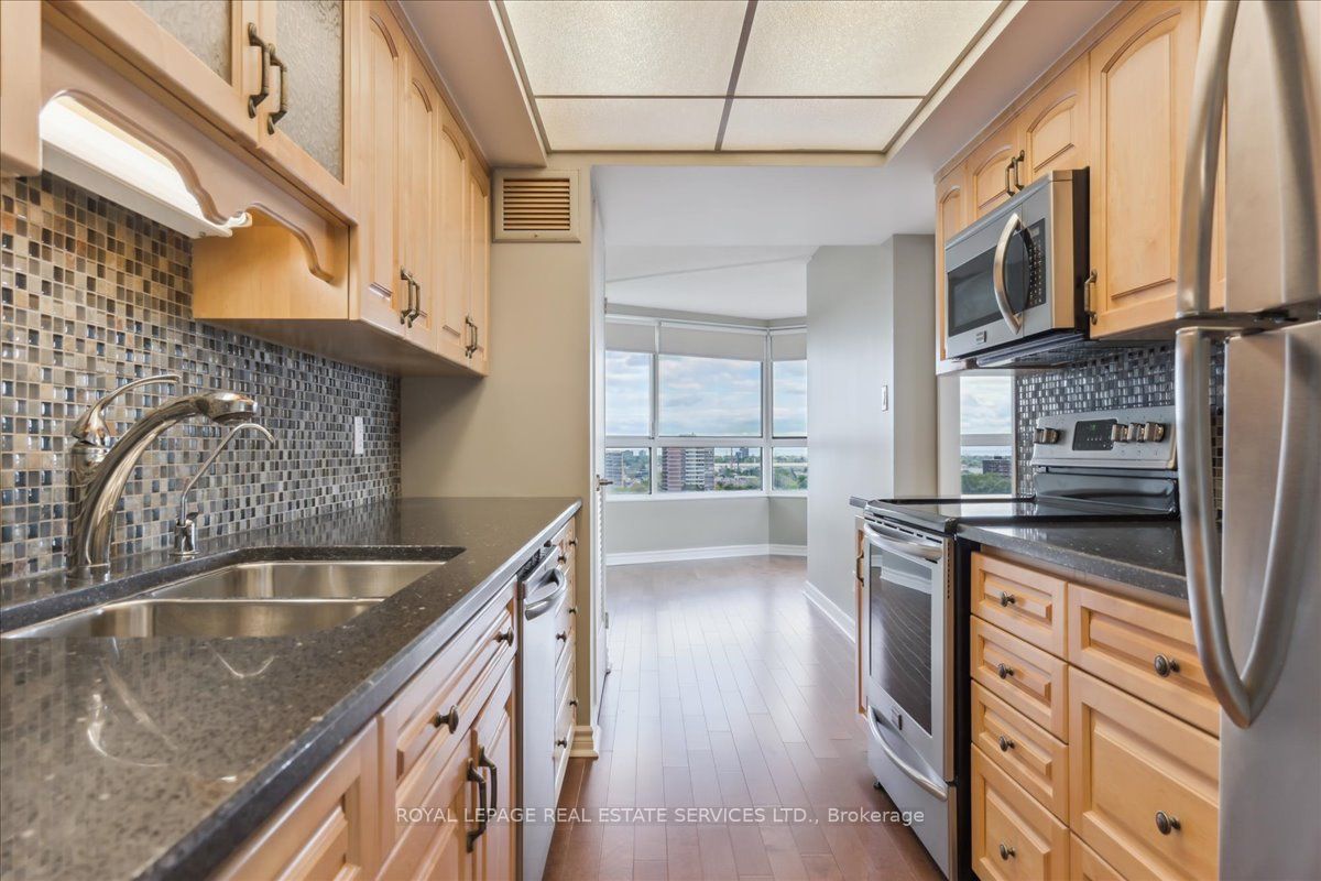 1300 Bloor St 2 Property Photo 13