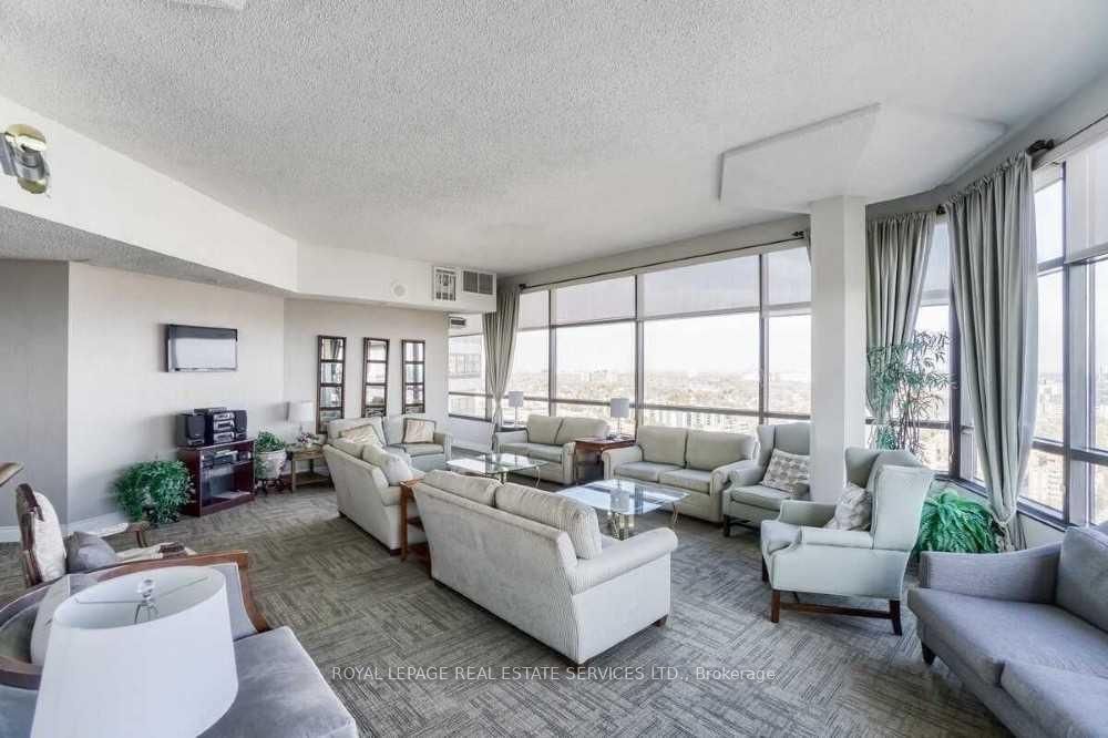 1300 Bloor St 2 Property Photo 26