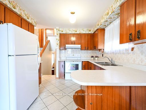 24 Newell Crt Property Photo 6