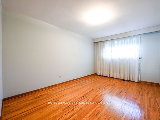 24 Newell Crt Property Photo 17
