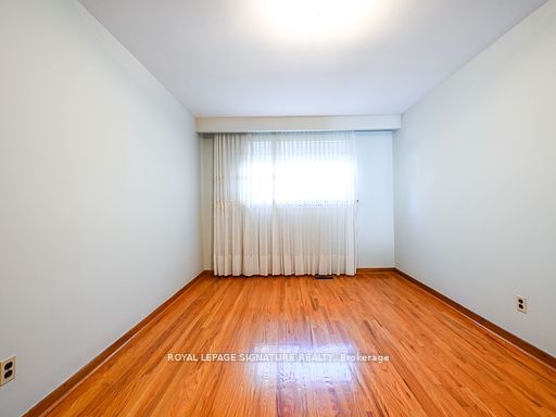 24 Newell Crt Property Photo 18