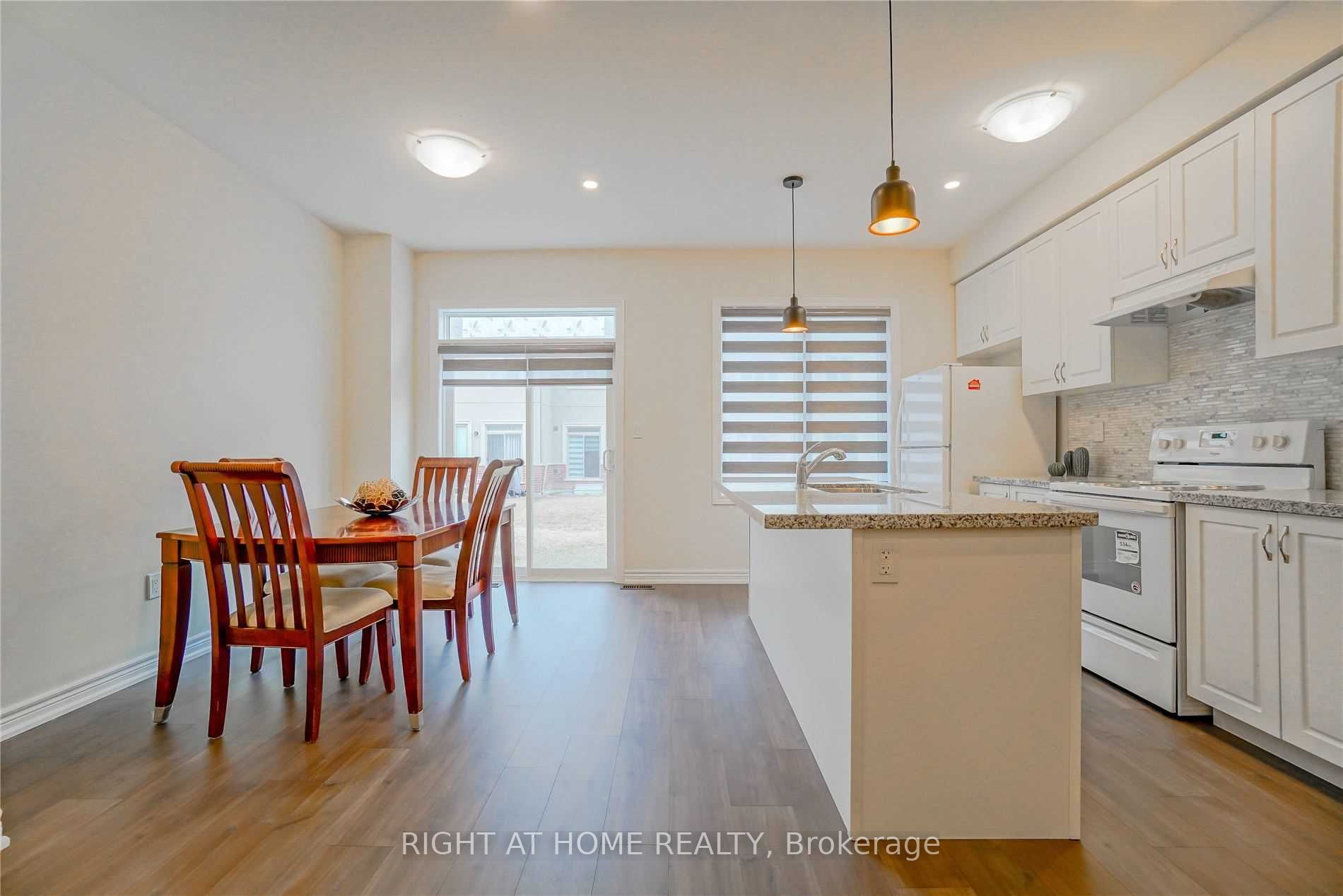 71 Doris Pawley Cres Property Photo 12