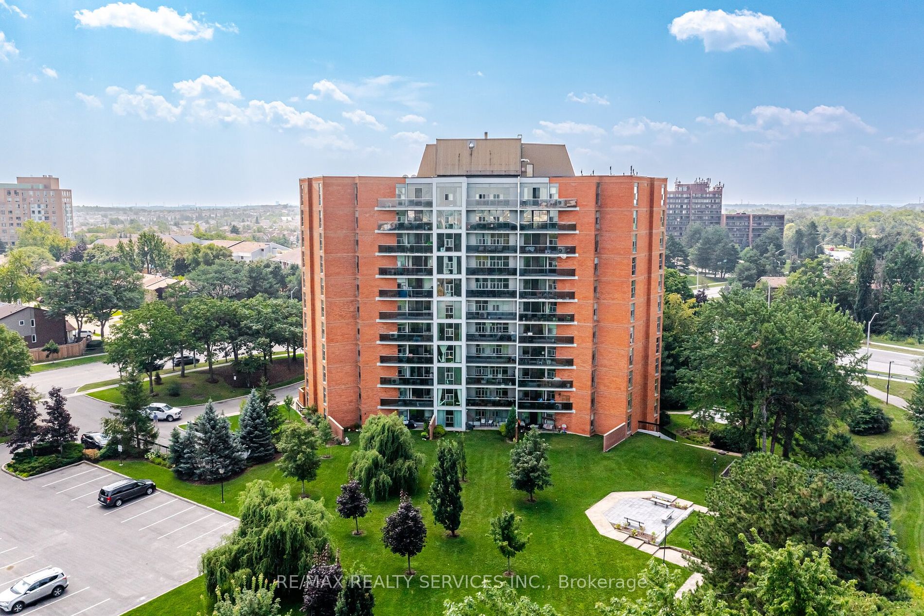 2665 Windwood Dr 6 Property Photo 1