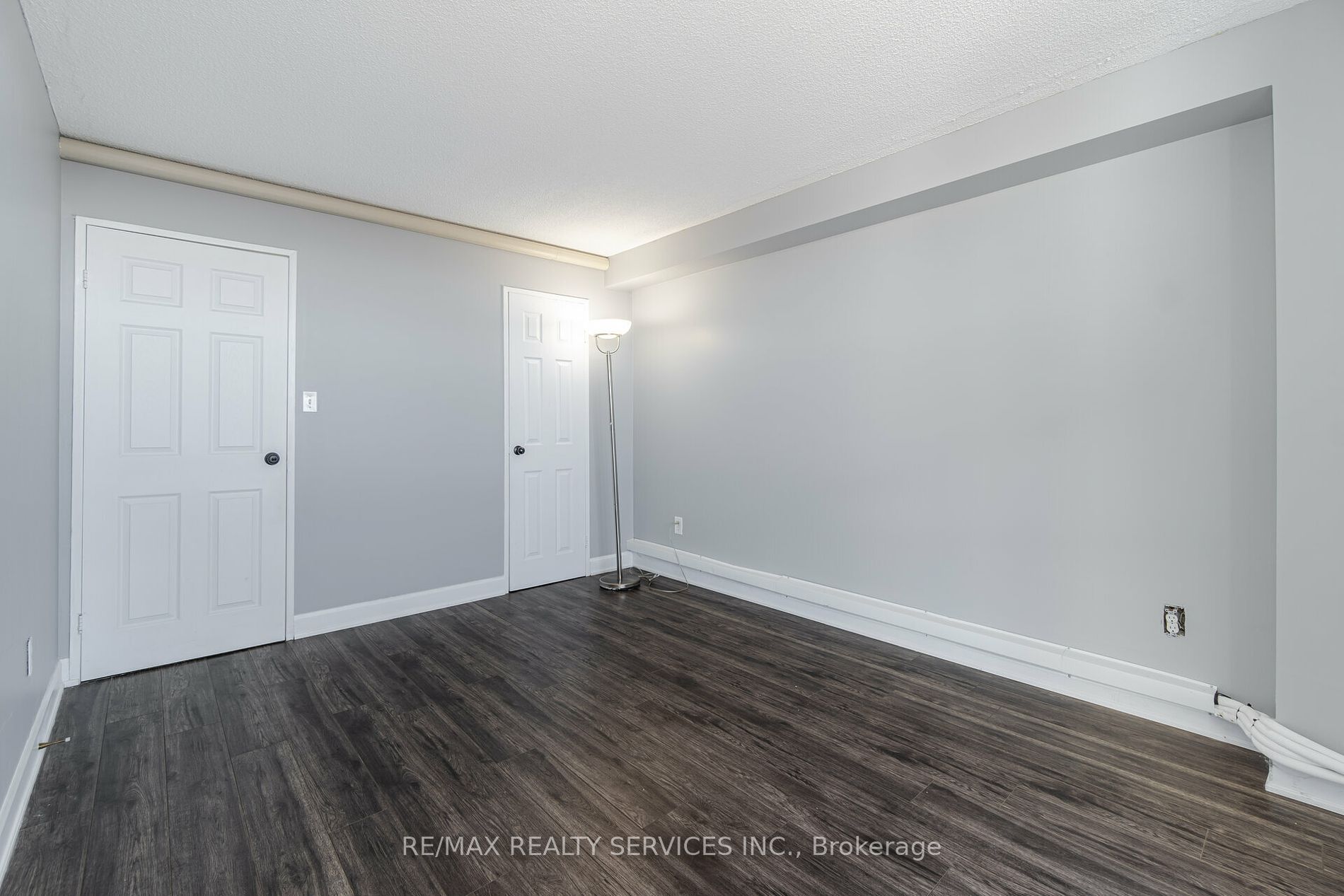2665 Windwood Dr 6 Property Photo 17
