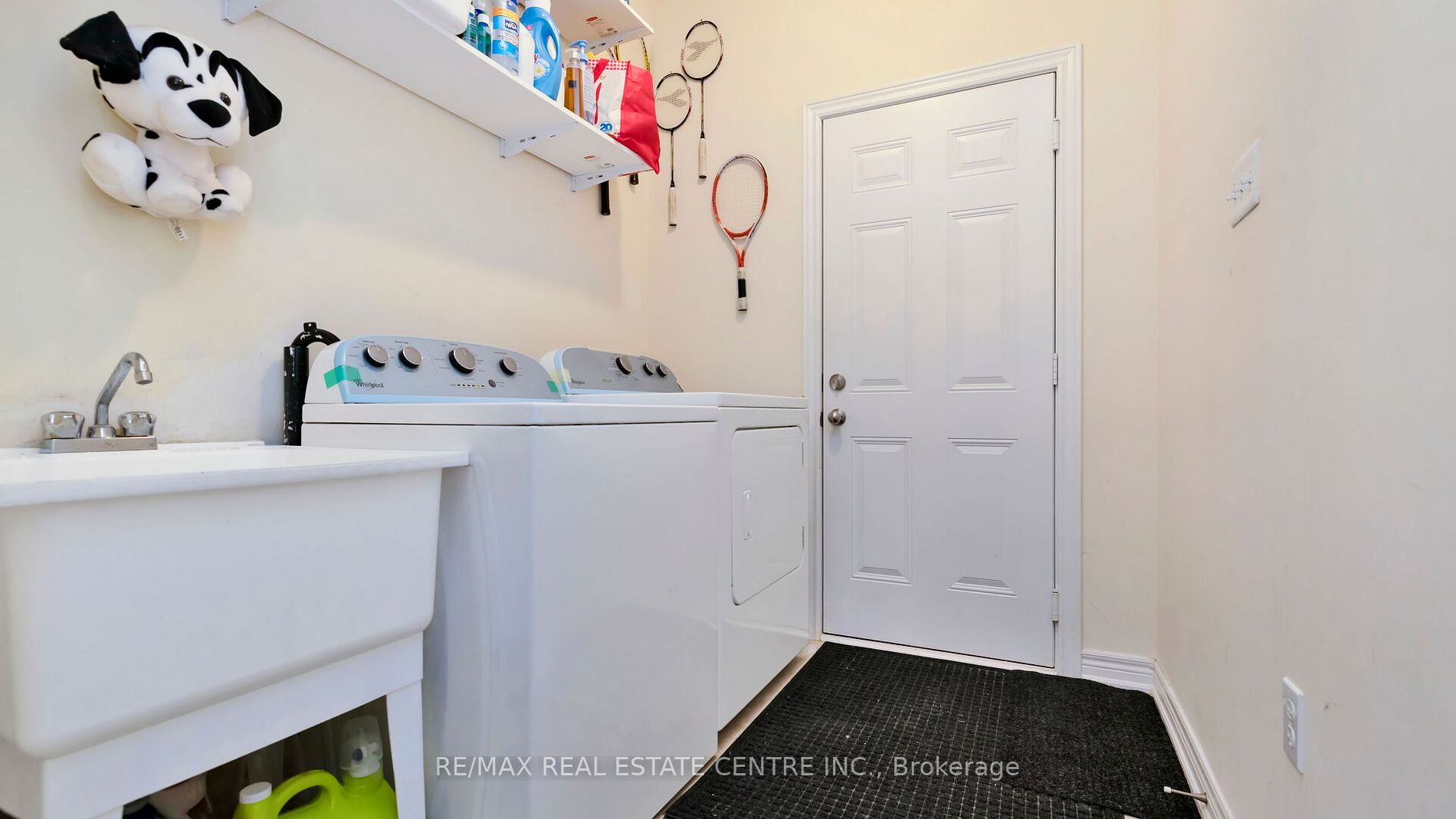 61 Heatherglen Dr Property Photo 12
