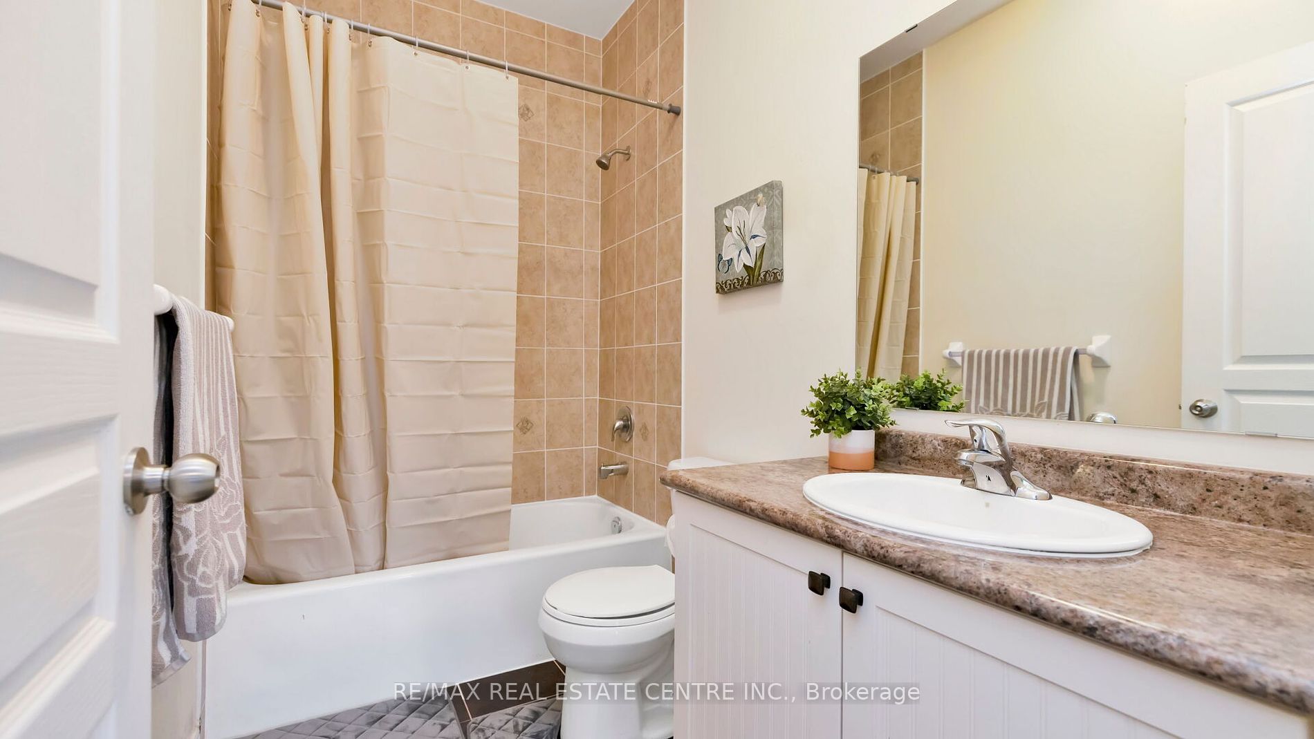 61 Heatherglen Dr Property Photo 24
