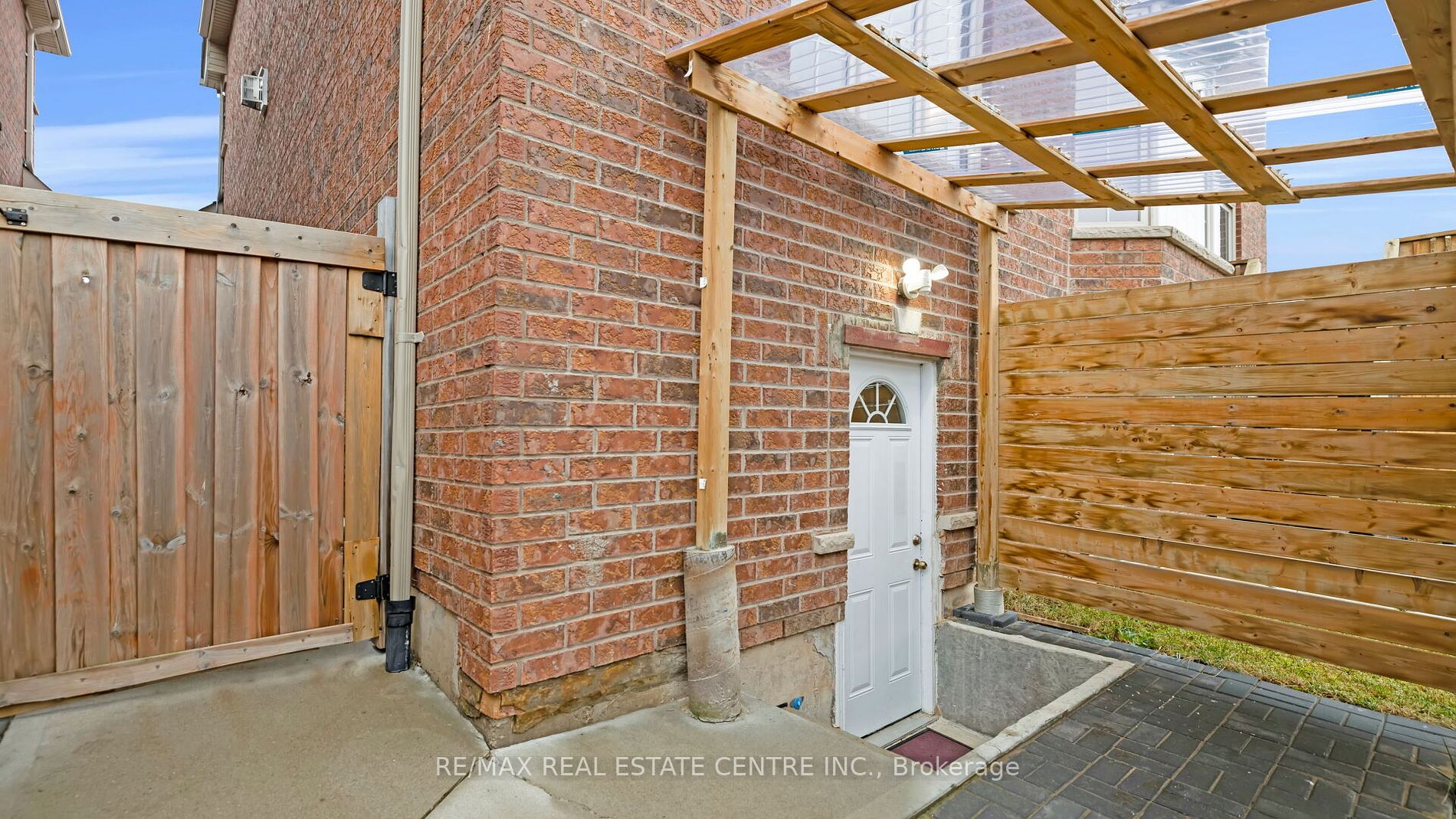 61 Heatherglen Dr Property Photo 29
