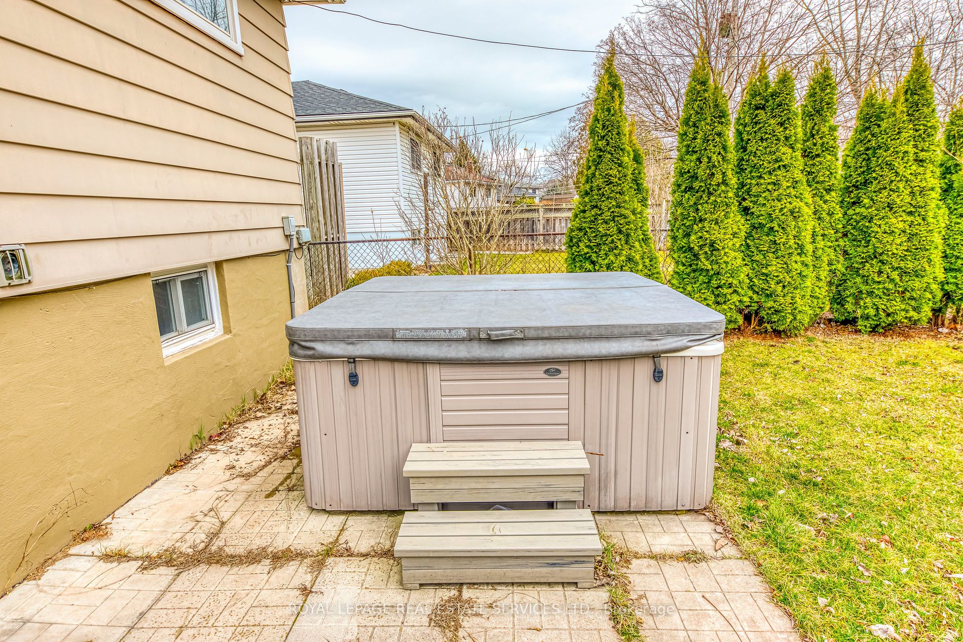 332 Melores Dr Property Photo 33