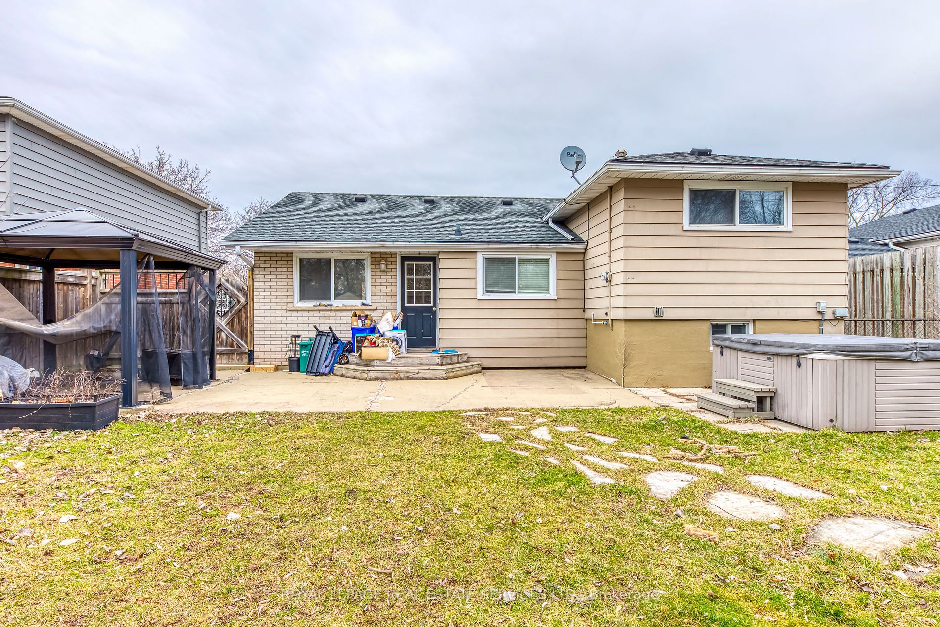 332 Melores Dr Property Photo 37