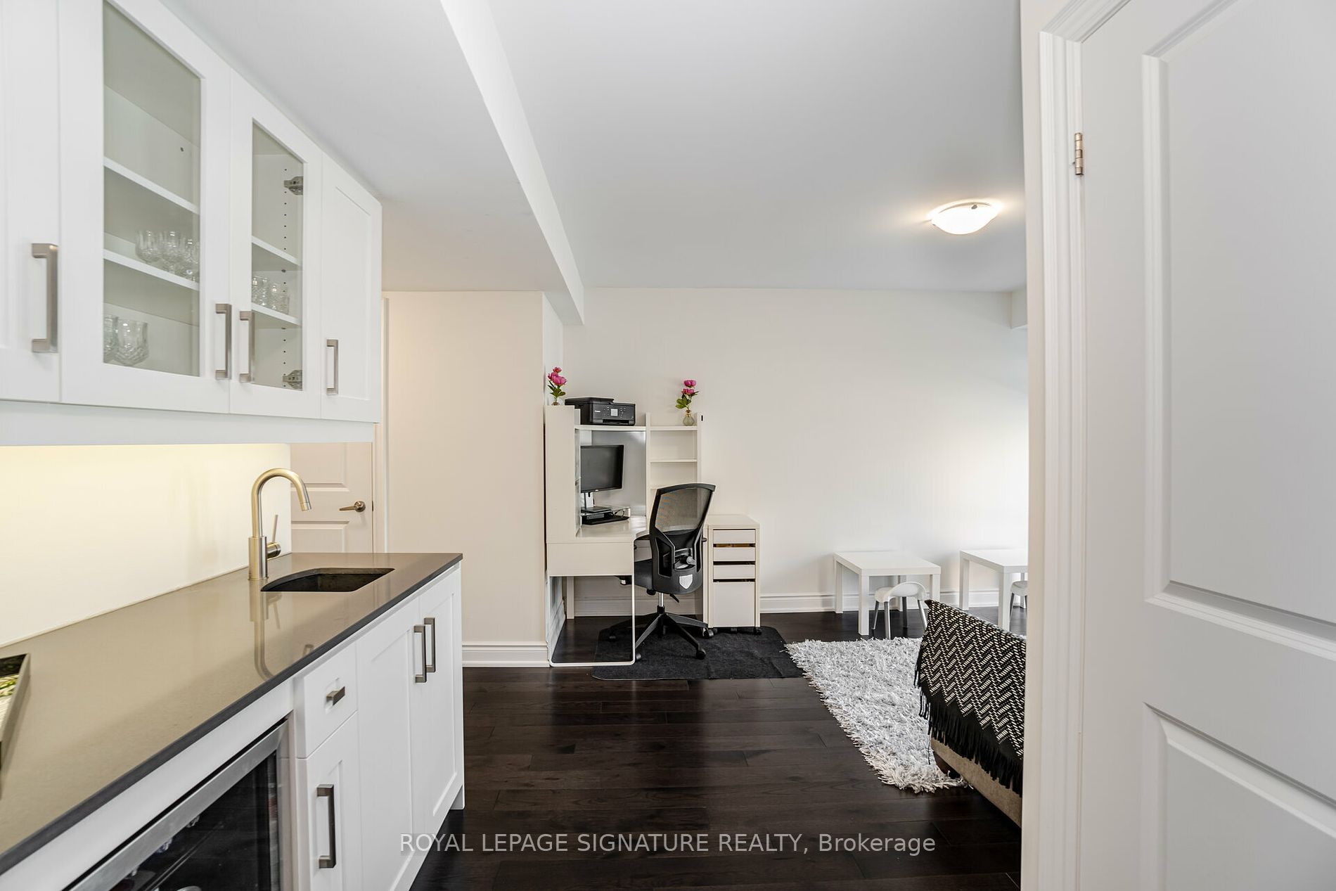 127 Widdicombe Hill Property Photo 25