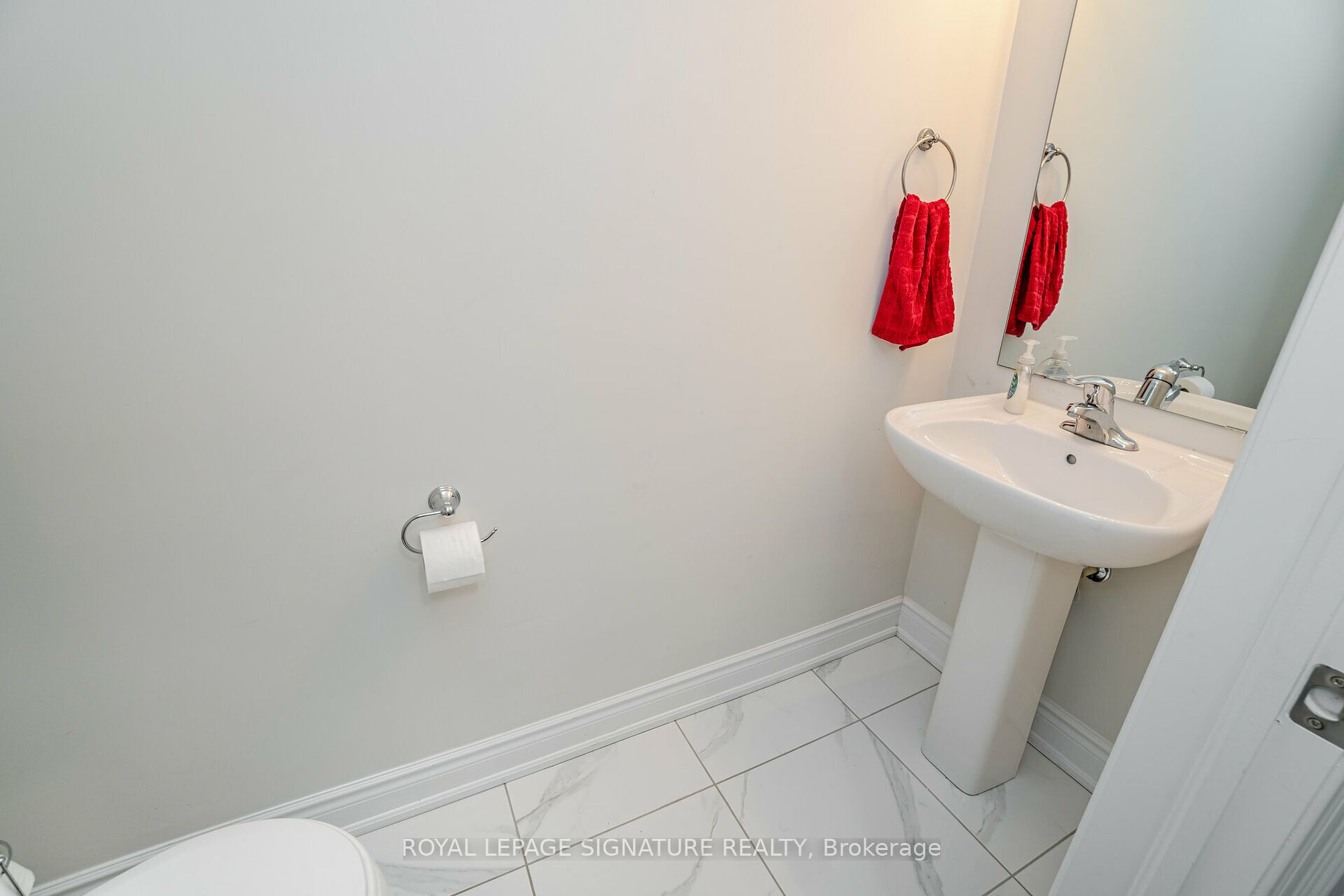 127 Widdicombe Hill Property Photo 26