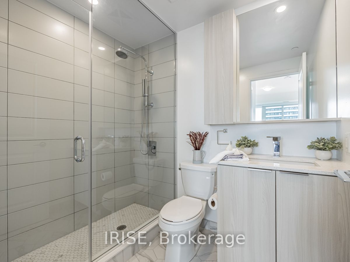 70 Annie Craig Dr 07 Property Photo 16