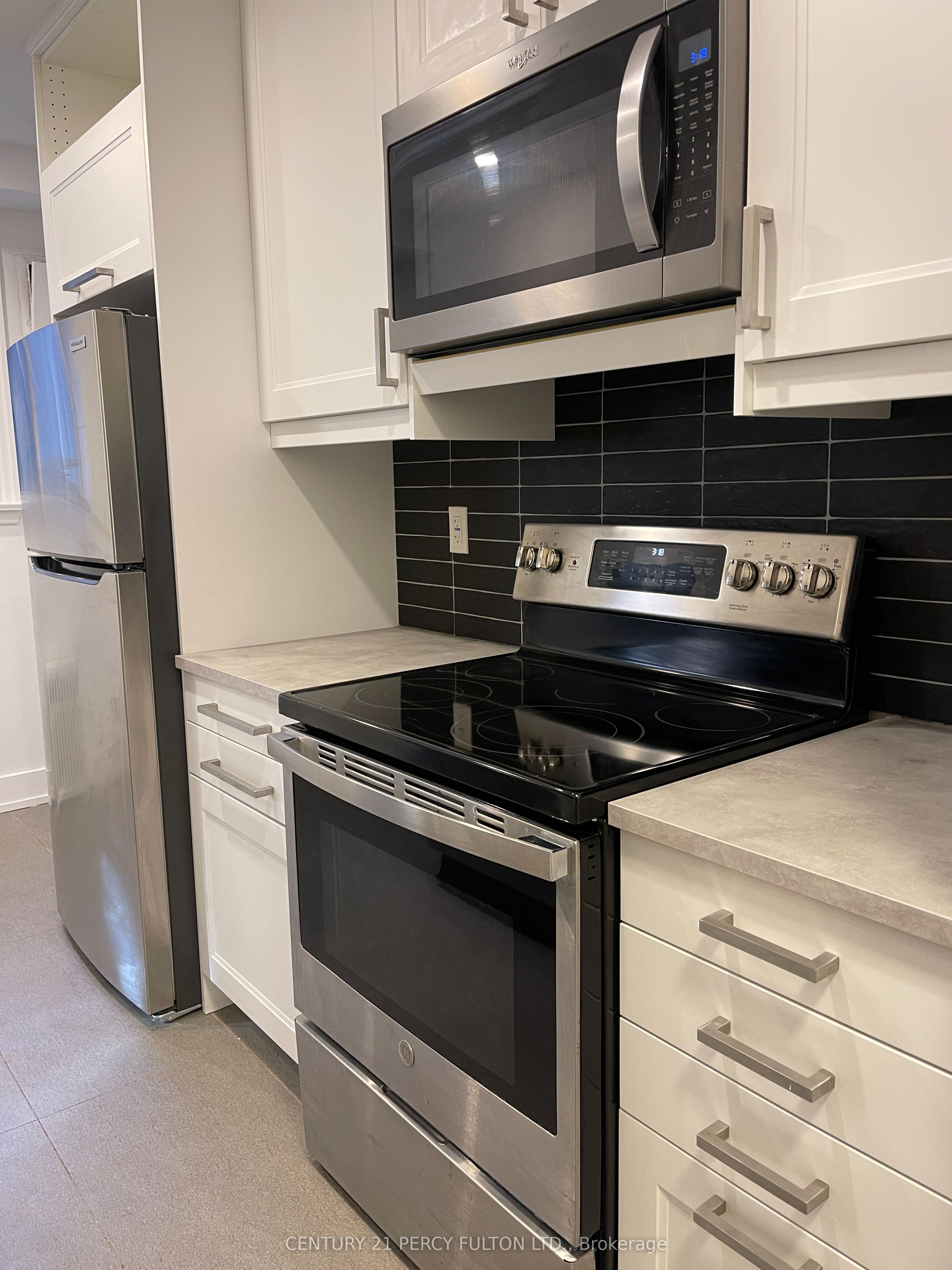 #3 - 46 Montye Avenue Property Photo 2