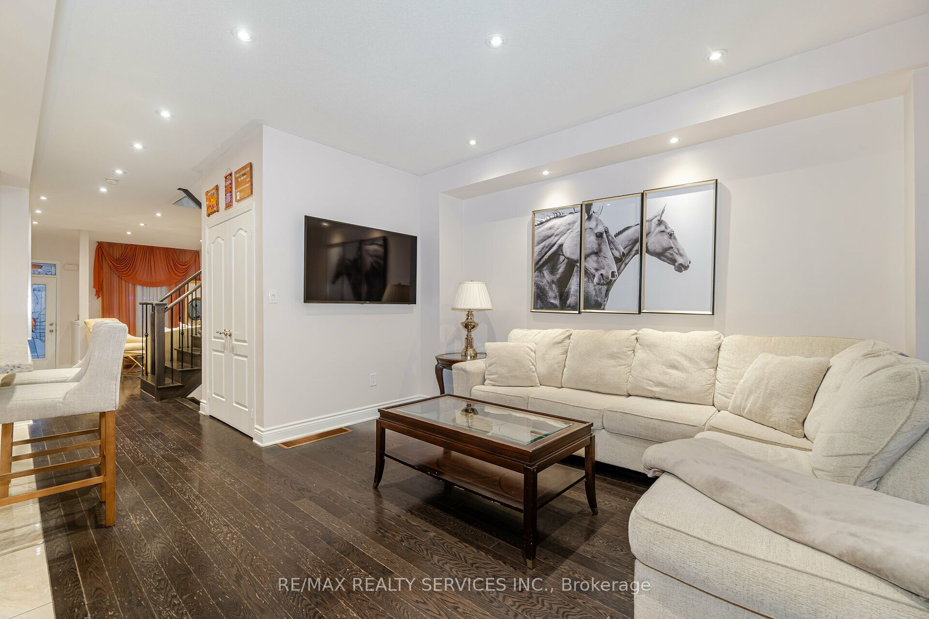22 Yellowknife Rd N Property Photo 16