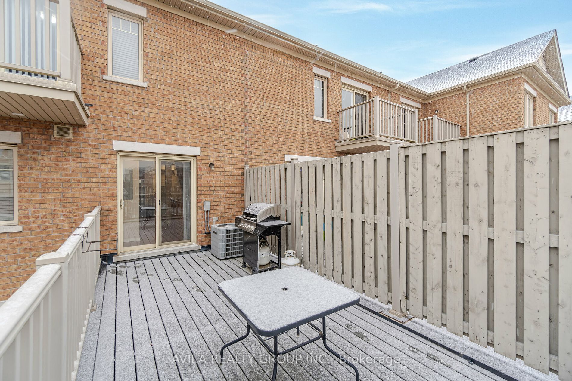3975 Eglinton Ave W 05 Property Photo 31