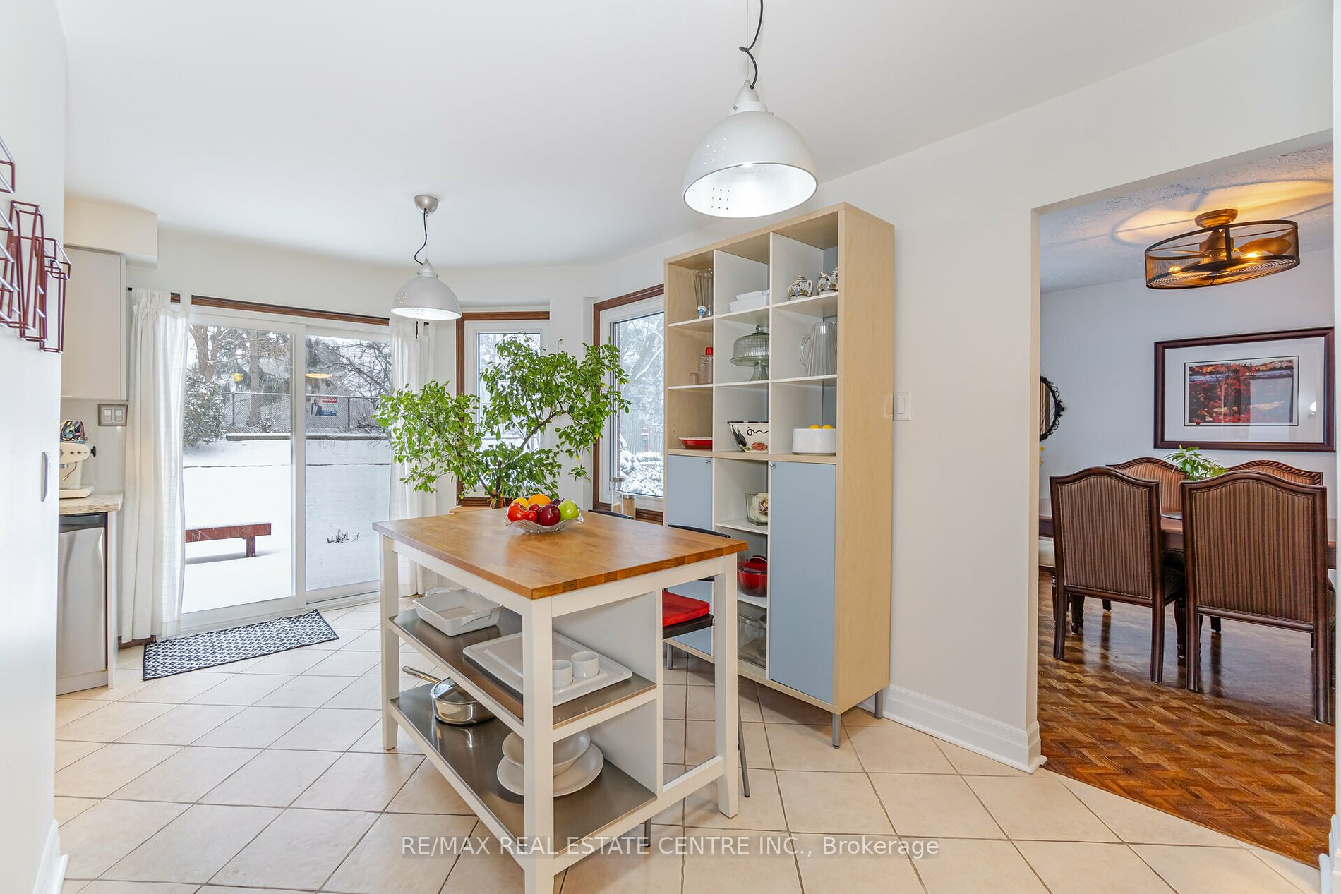 4552 Gullfoot Circ Property Photo 8