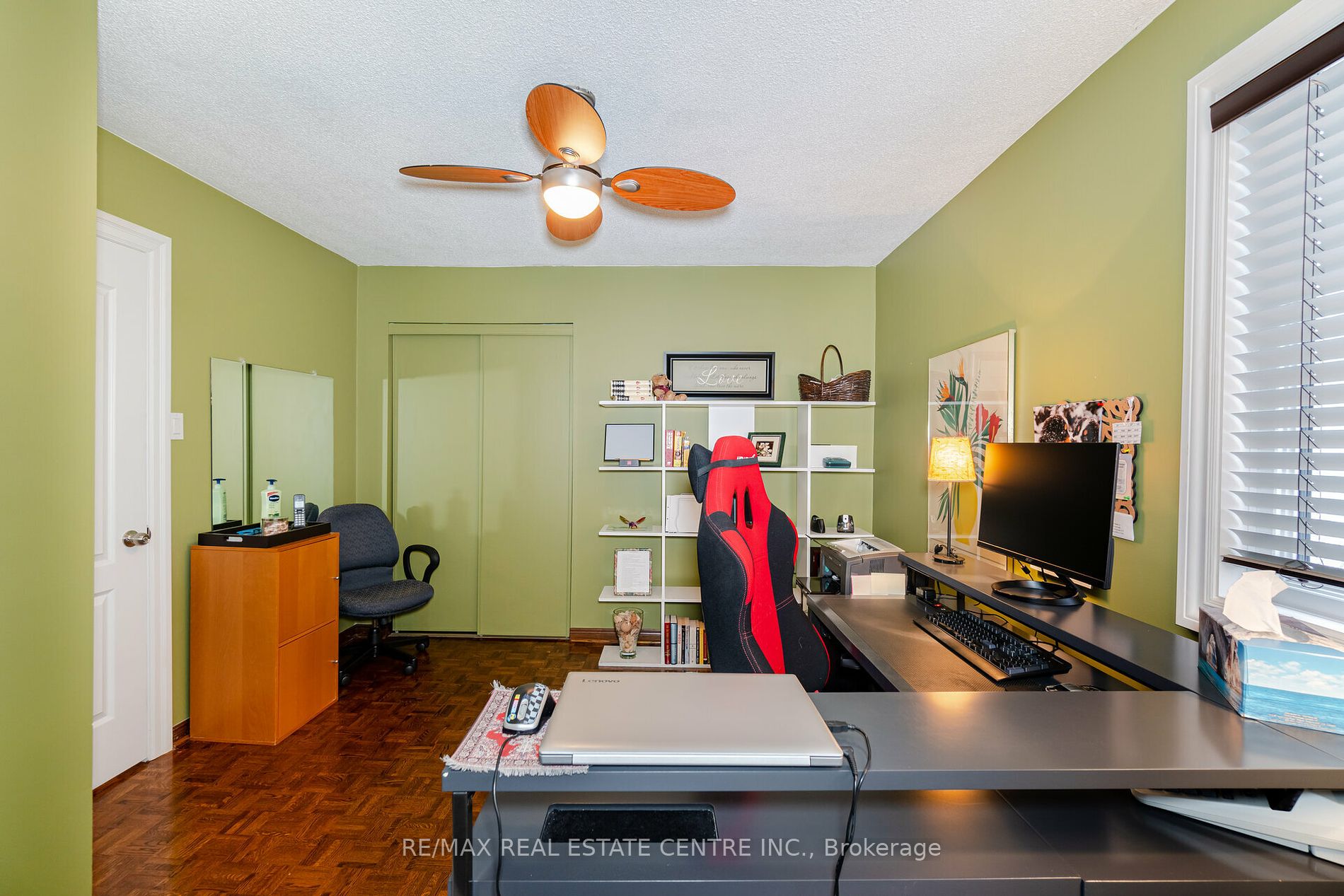 4552 Gullfoot Circ Property Photo 27