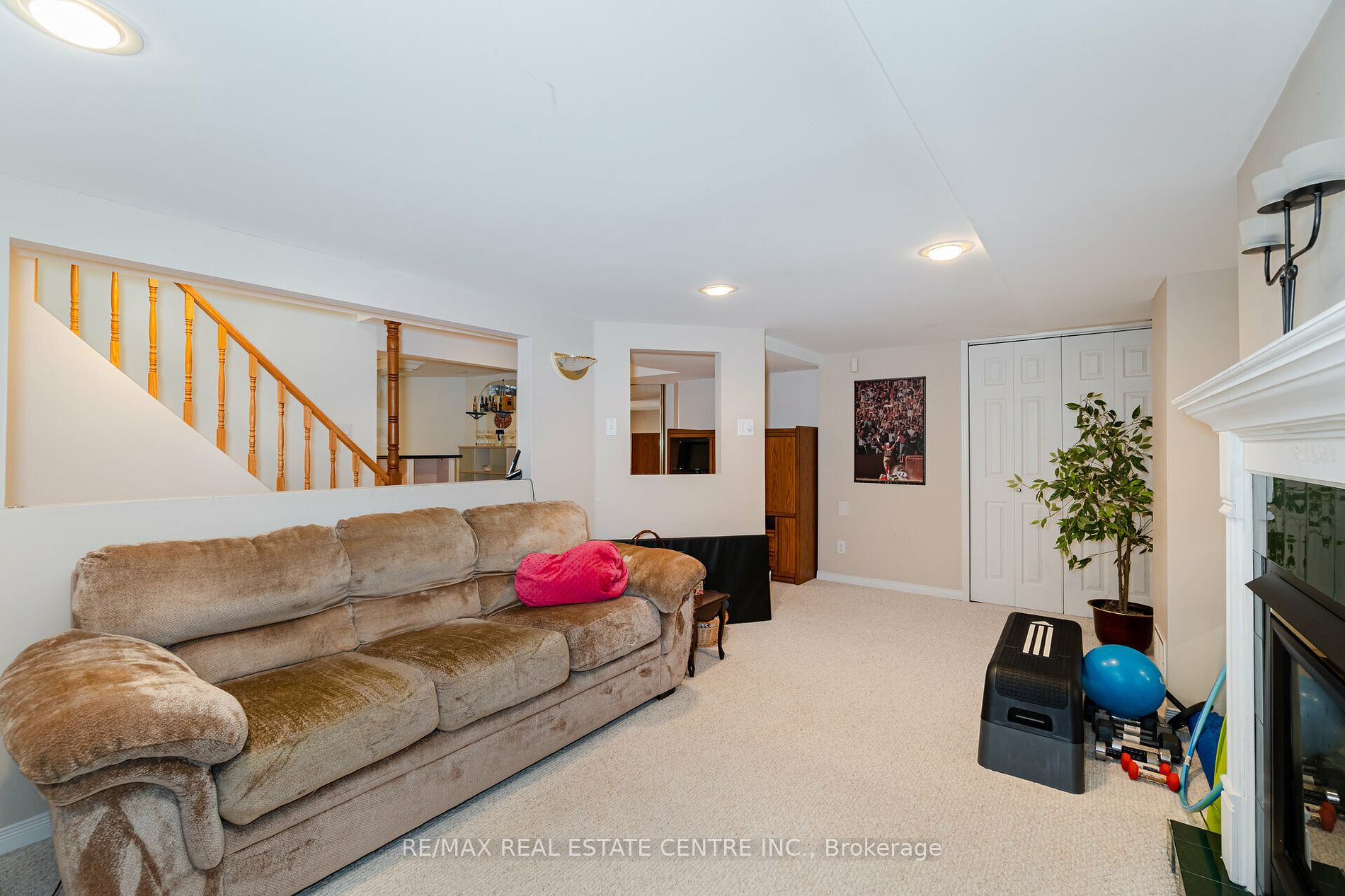 4552 Gullfoot Circ Property Photo 35