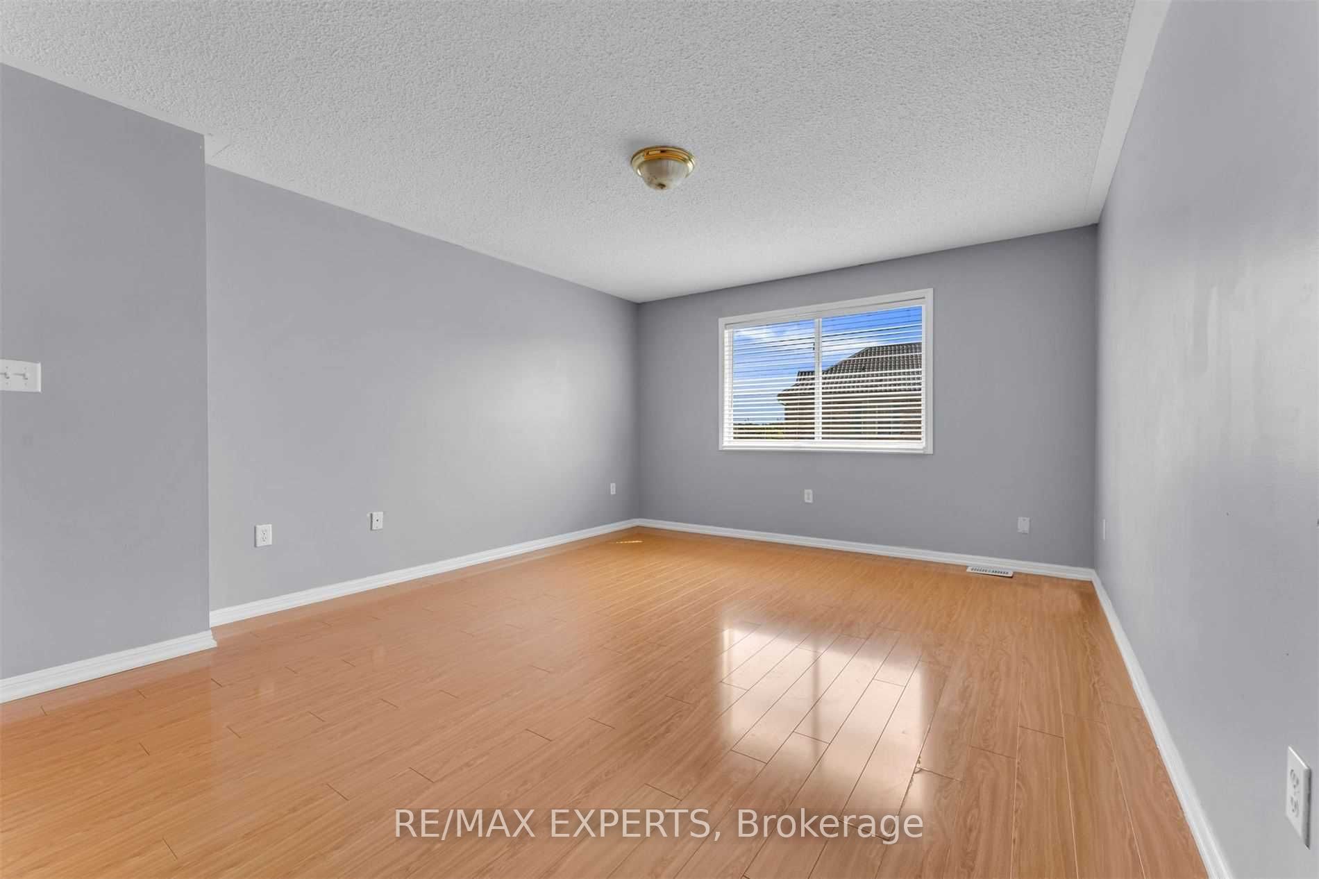 43 Jingle Cres Property Photo 25