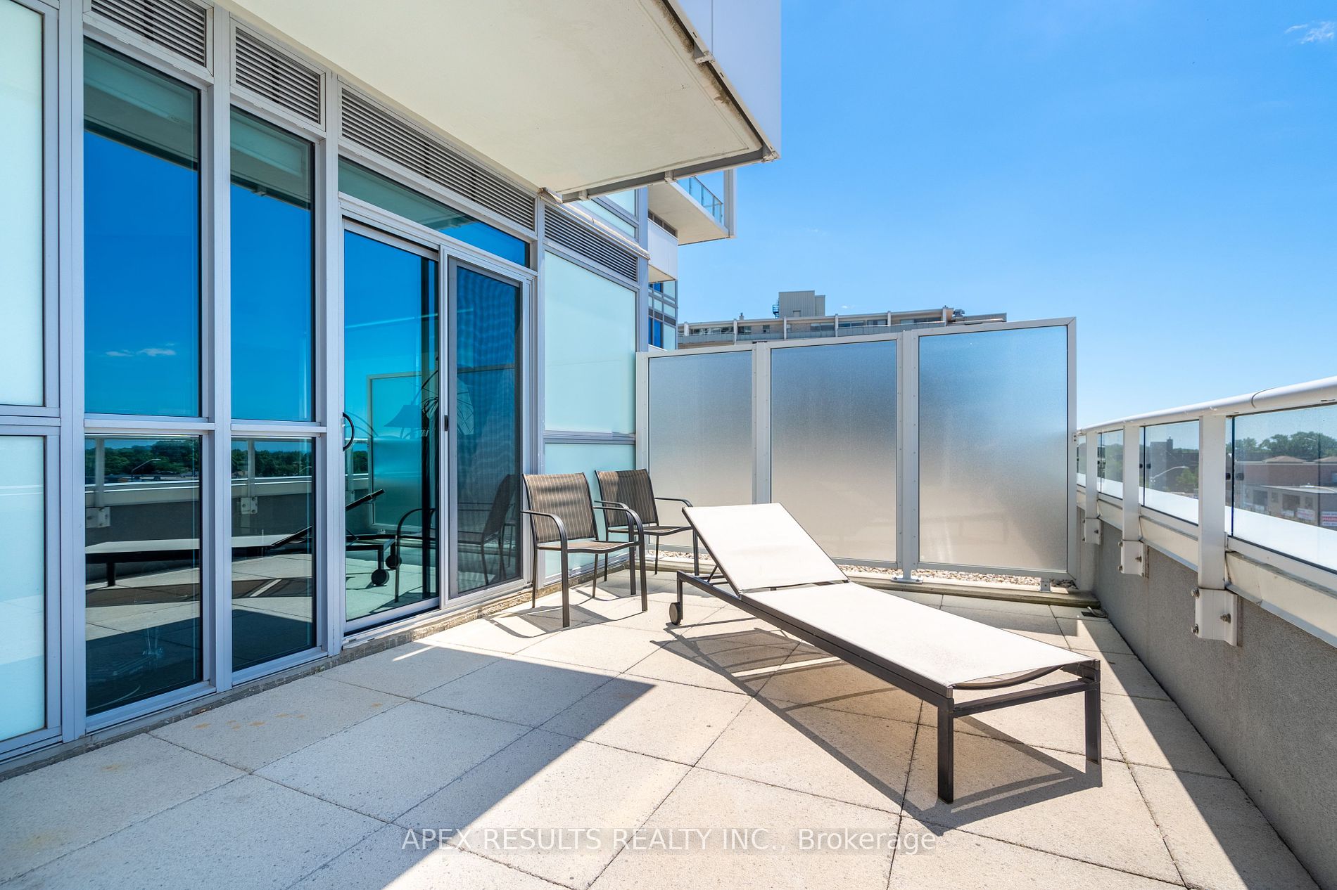 55 Speers Rd 11 Property Photo 6