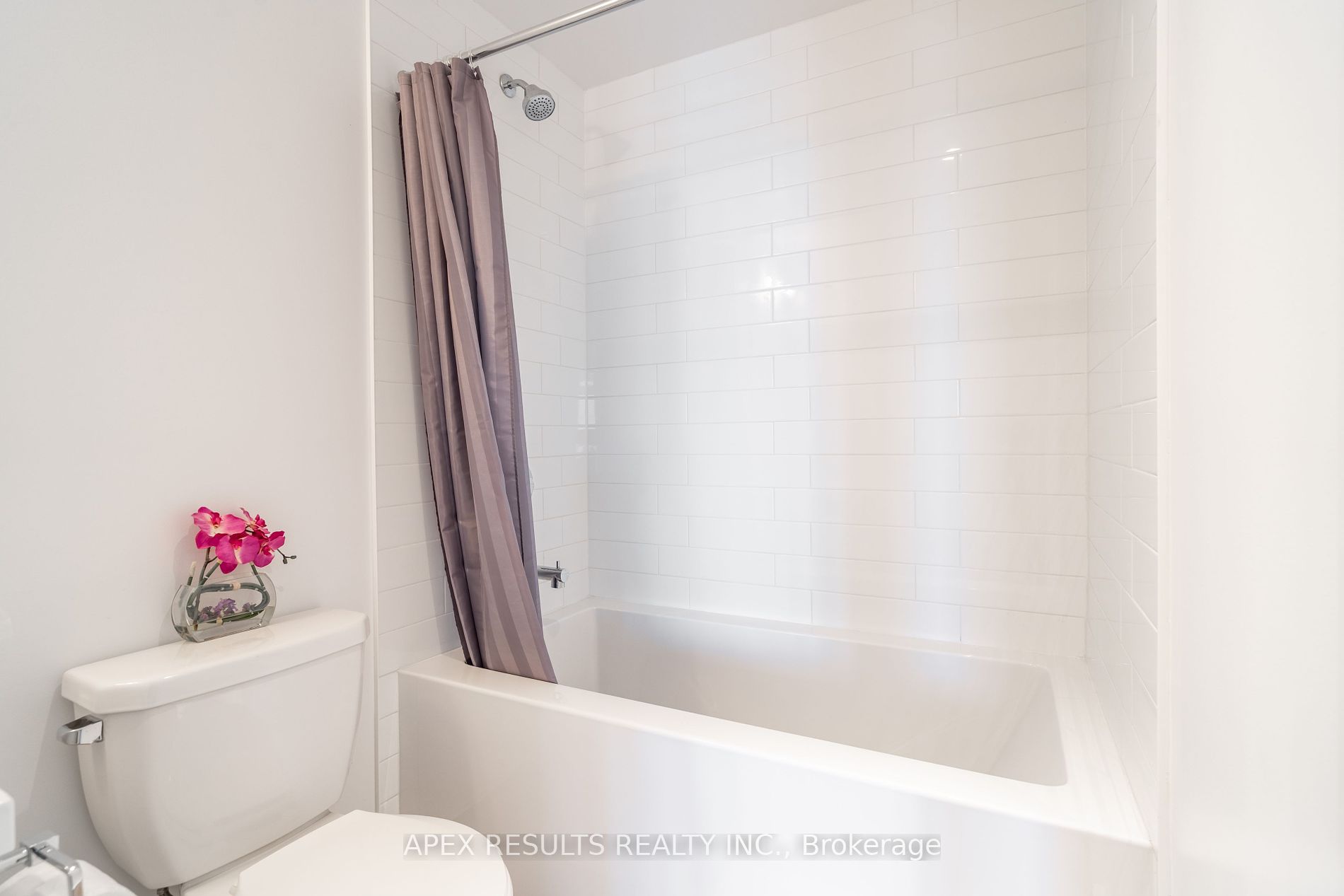 55 Speers Rd 11 Property Photo 13