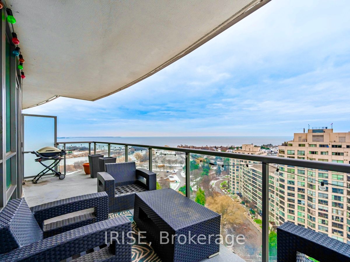 2240 Lake Shore Blvd W 1 Property Photo 1