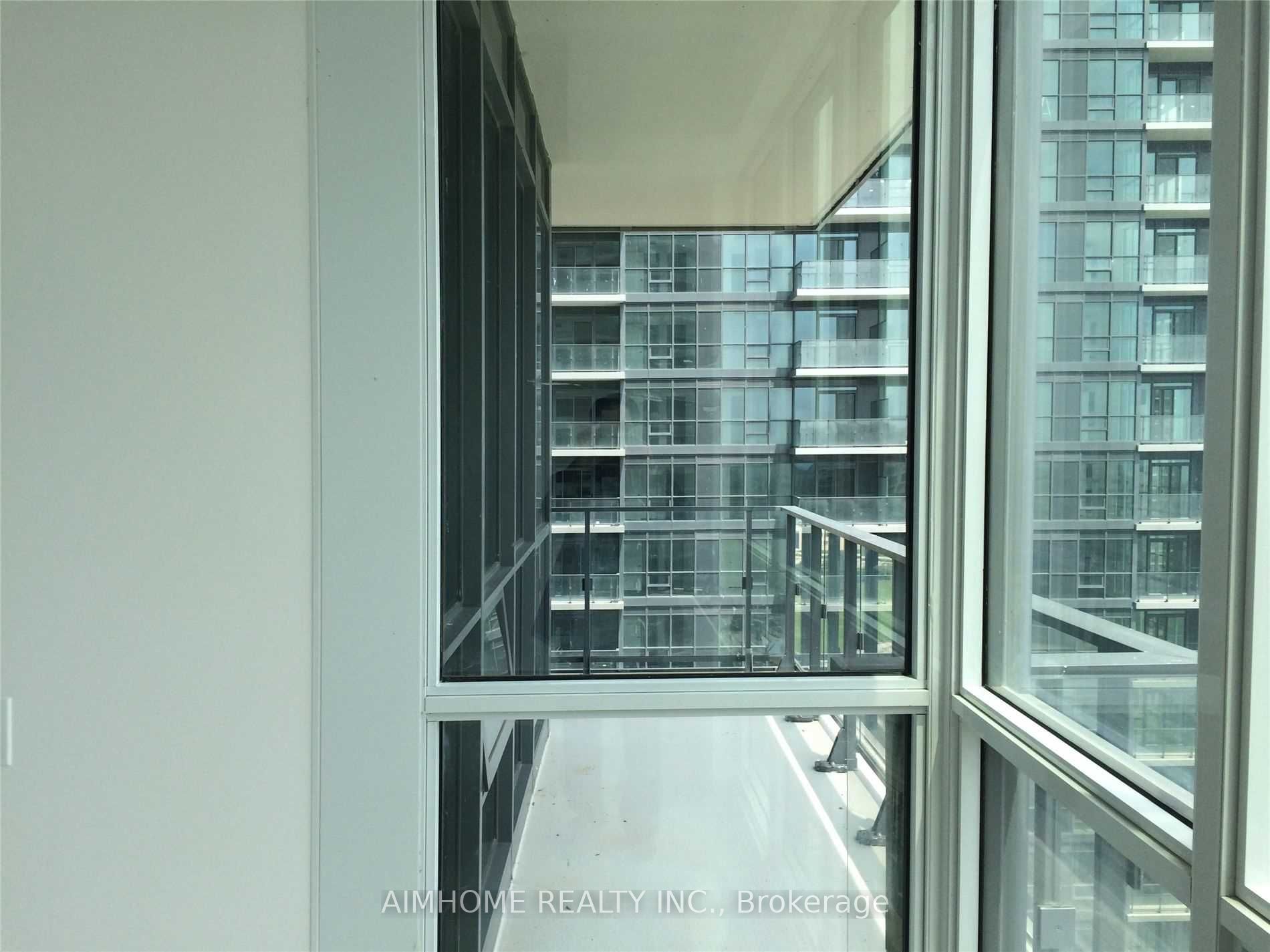 2212 Lake Shore Blvd W 01 Property Photo 14
