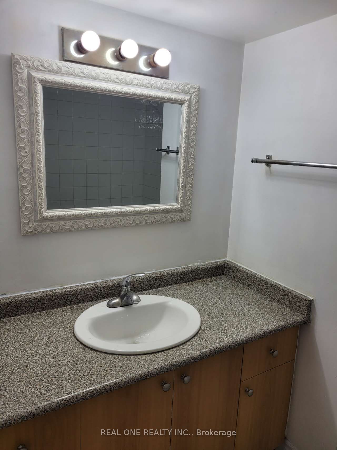 4666 Crosswinds Dr Property Photo 11
