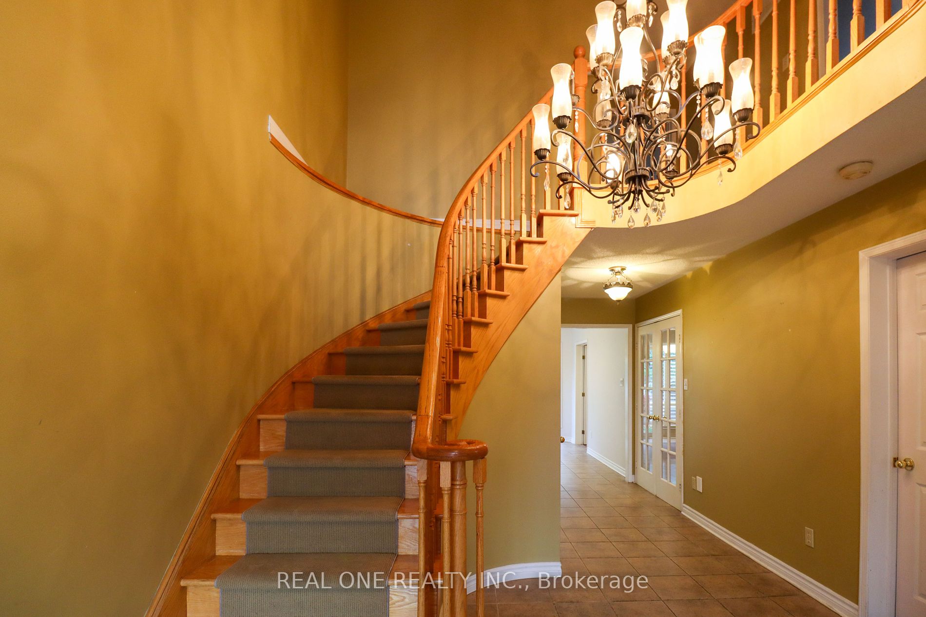 366 River Glen Blvd Property Photo 4