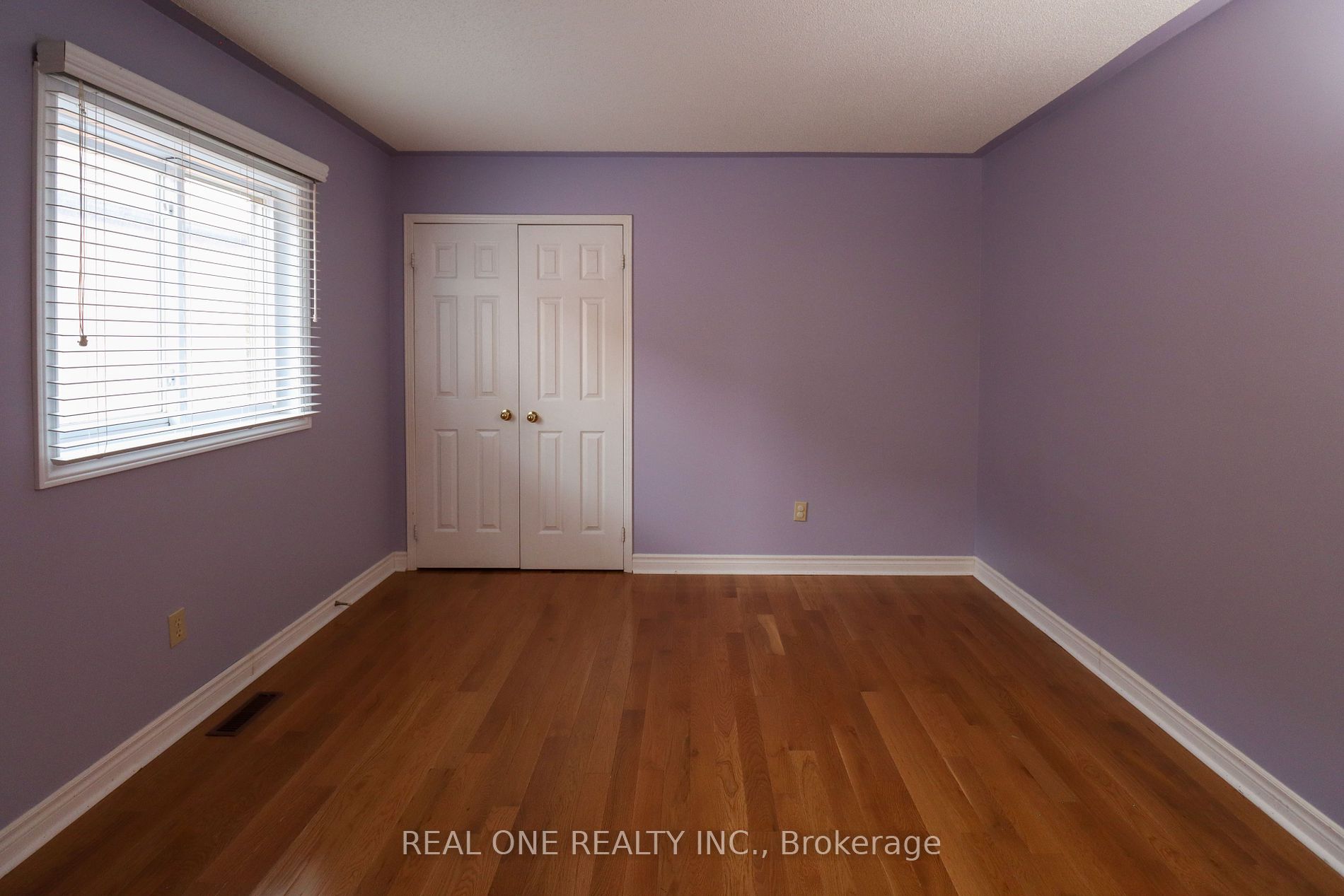366 River Glen Blvd Property Photo 30