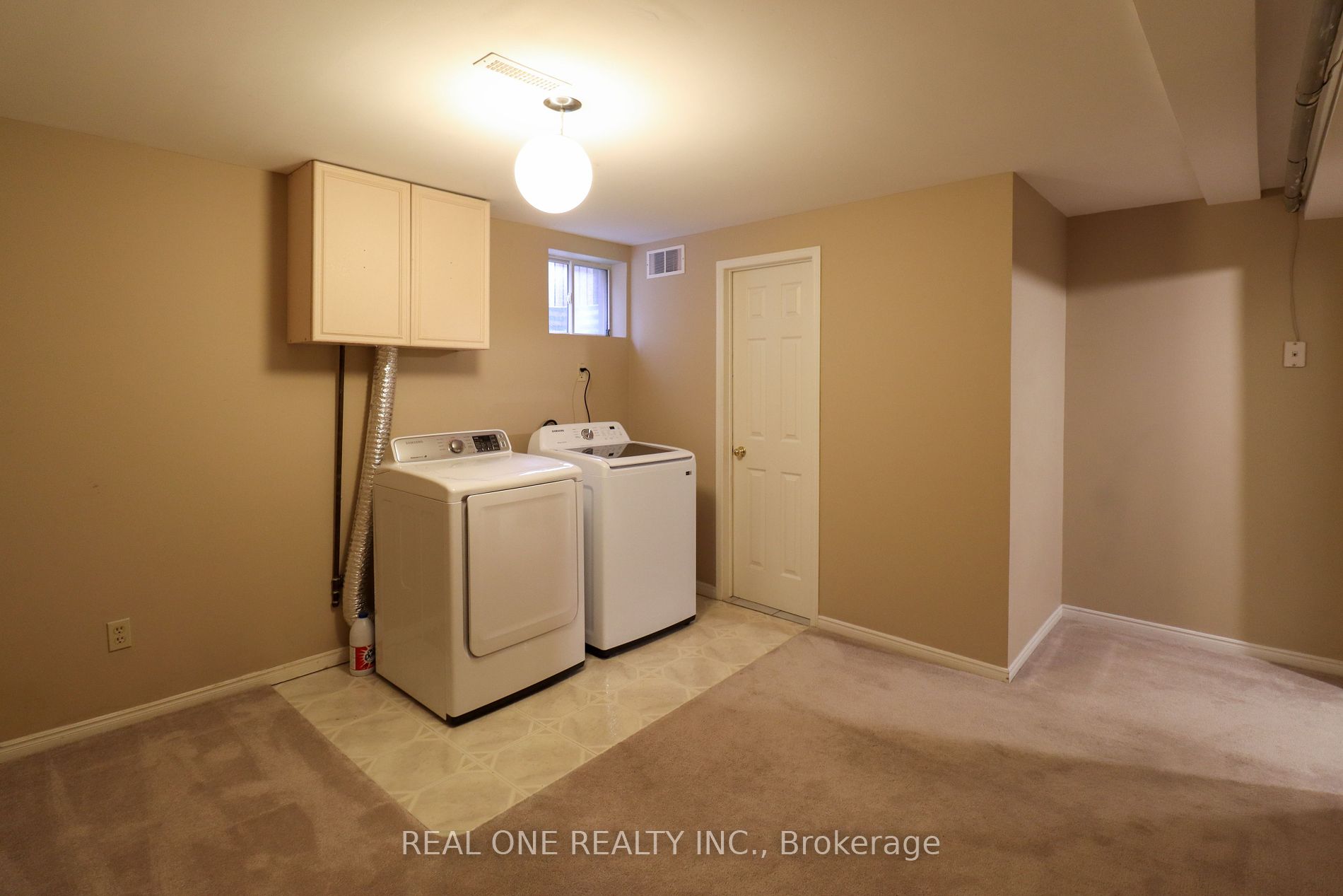 366 River Glen Blvd Property Photo 36