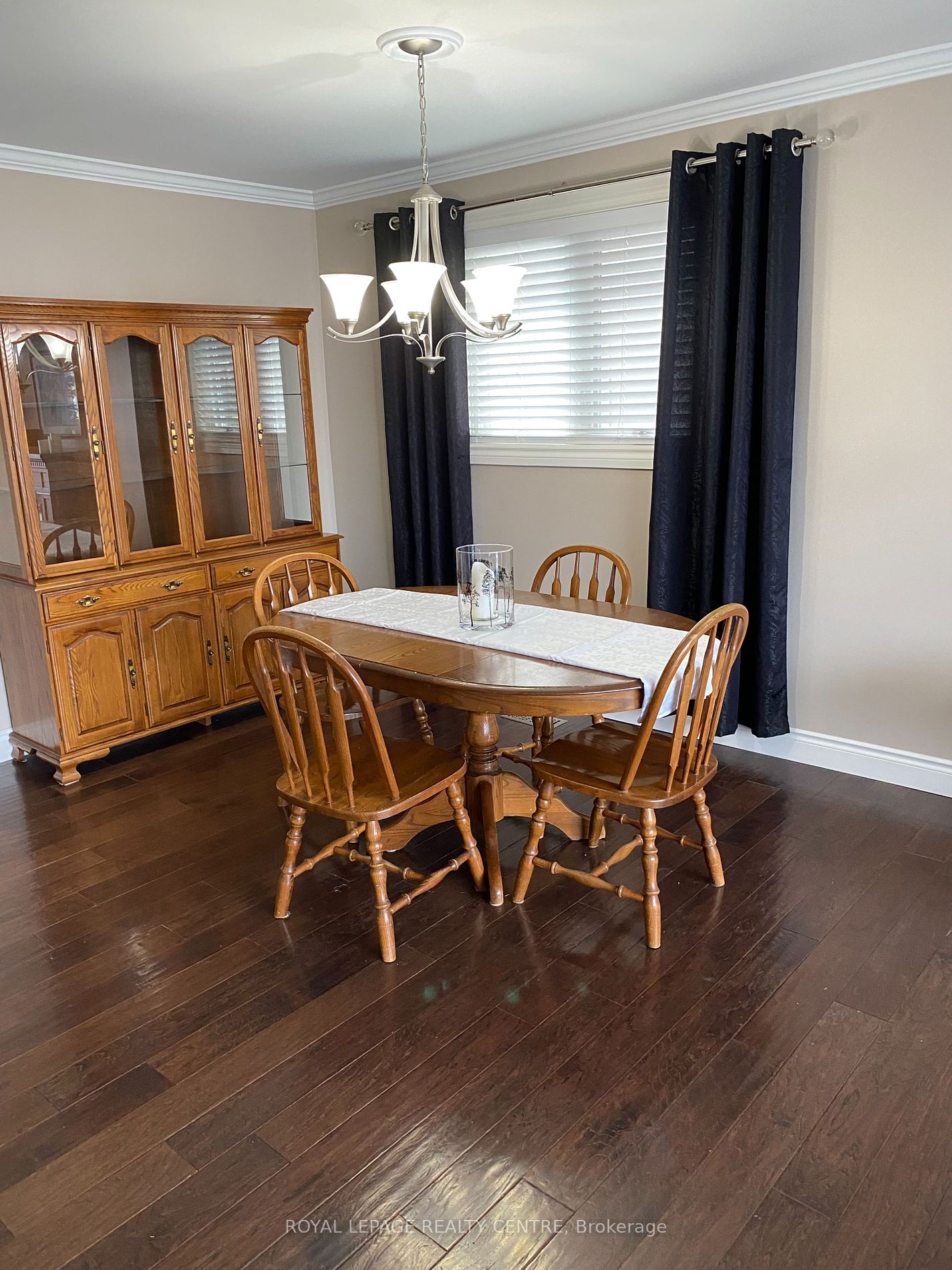 52 Bromley Cres Property Photo 6