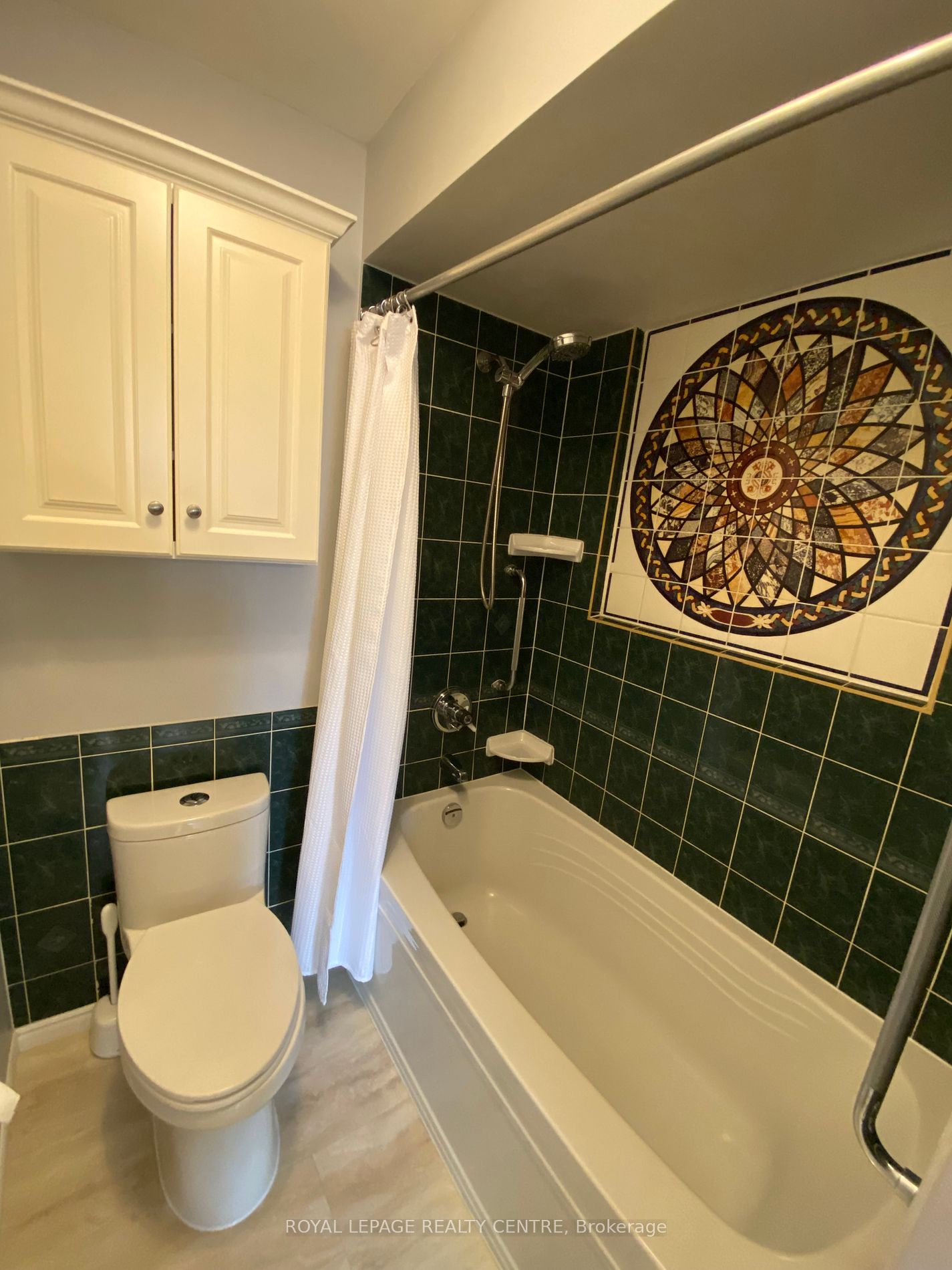 52 Bromley Cres Property Photo 18