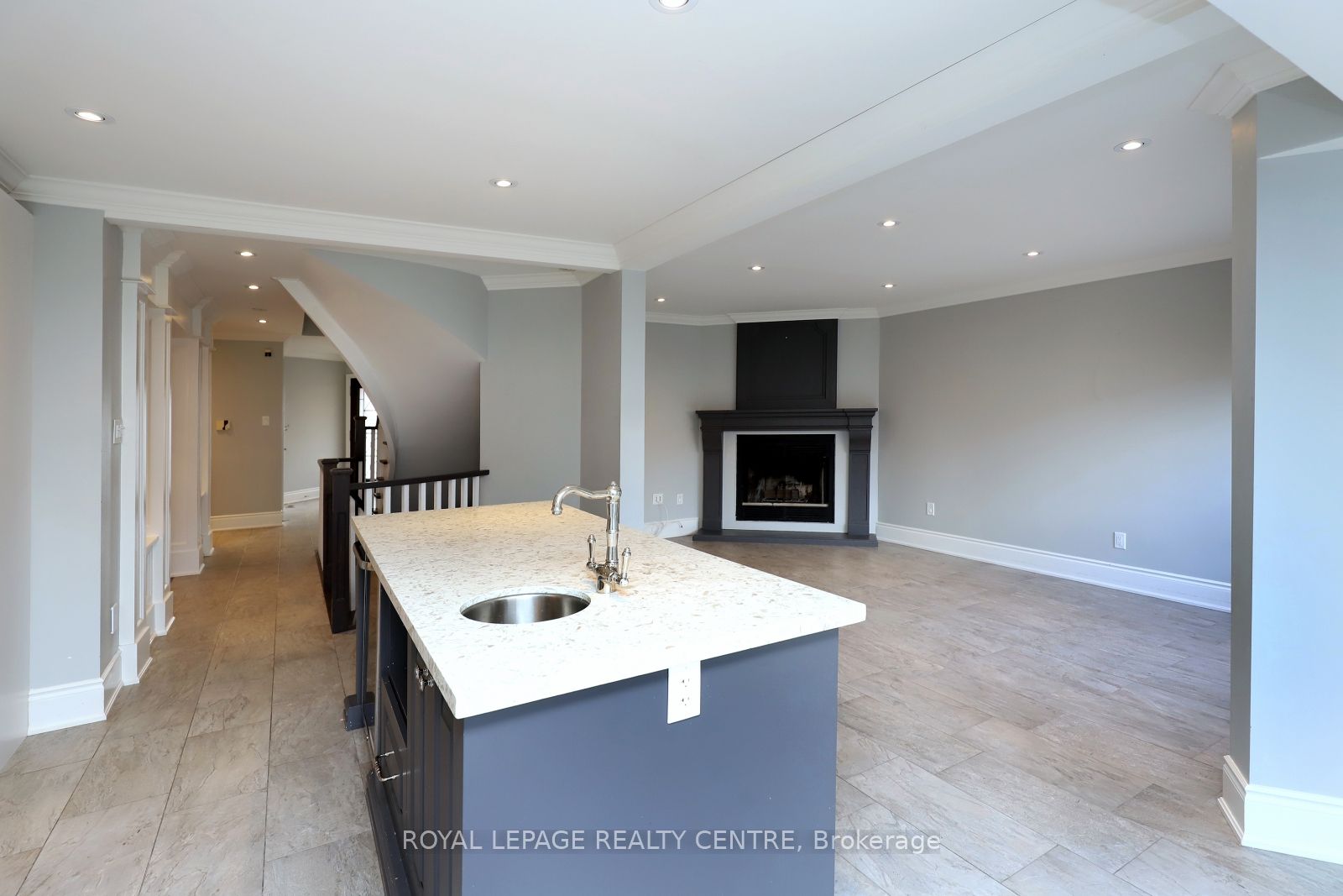 2577 Burnford Tr Property Photo 16