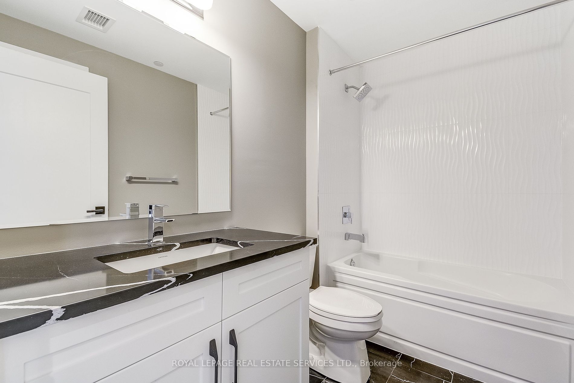 470 Gordon Krantz Ave 0 Property Photo 23