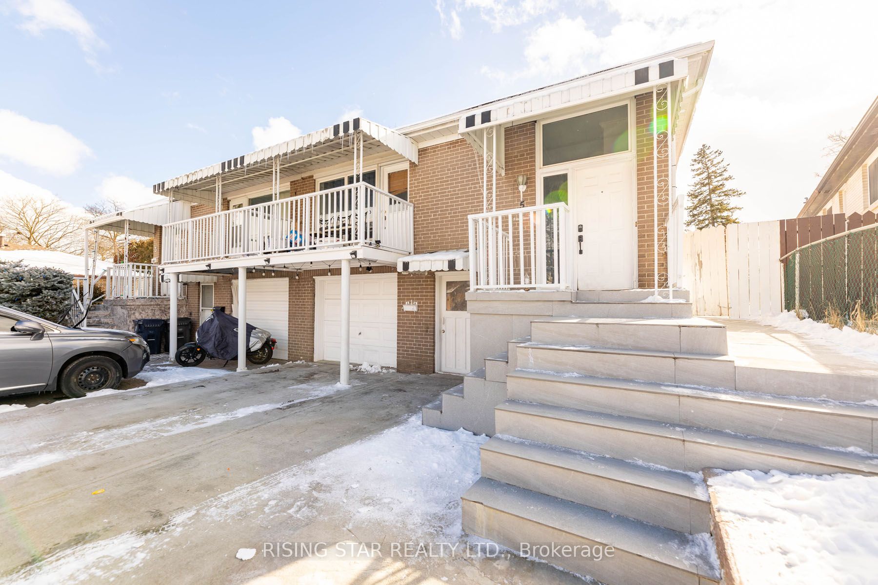 5 Tinton Cres Property Photo 39
