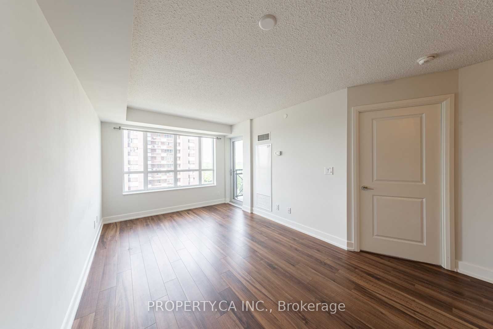 6 Eva Rd 9 Property Photo 7