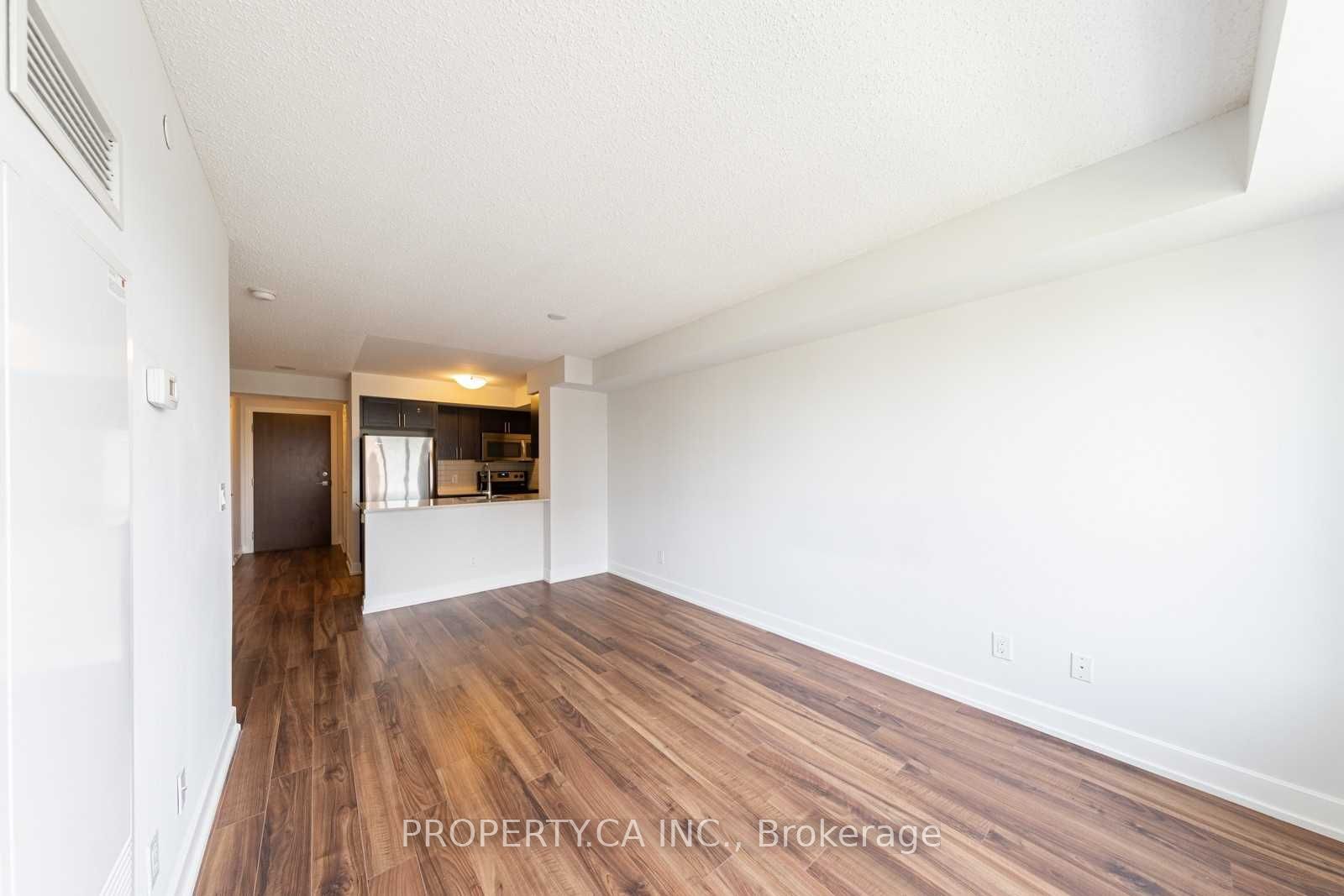 6 Eva Rd 9 Property Photo 8