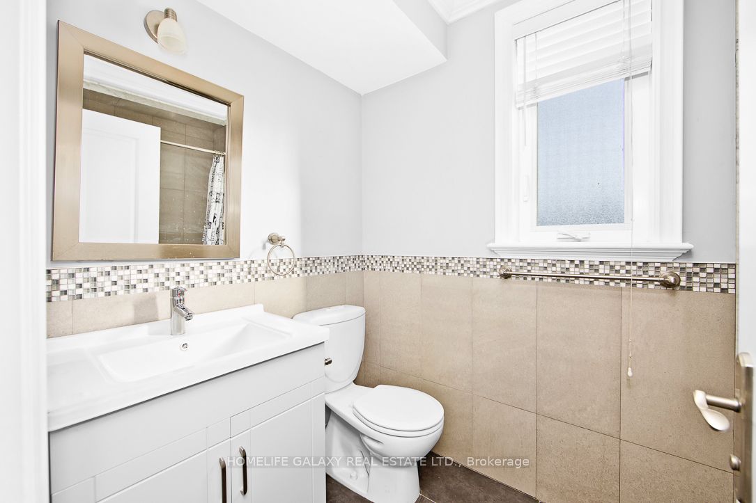 38 Montcalm Ave Property Photo 11