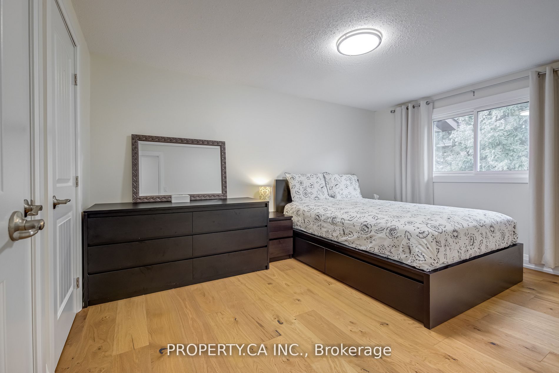 1232 Guelph Line 12 Property Photo 20