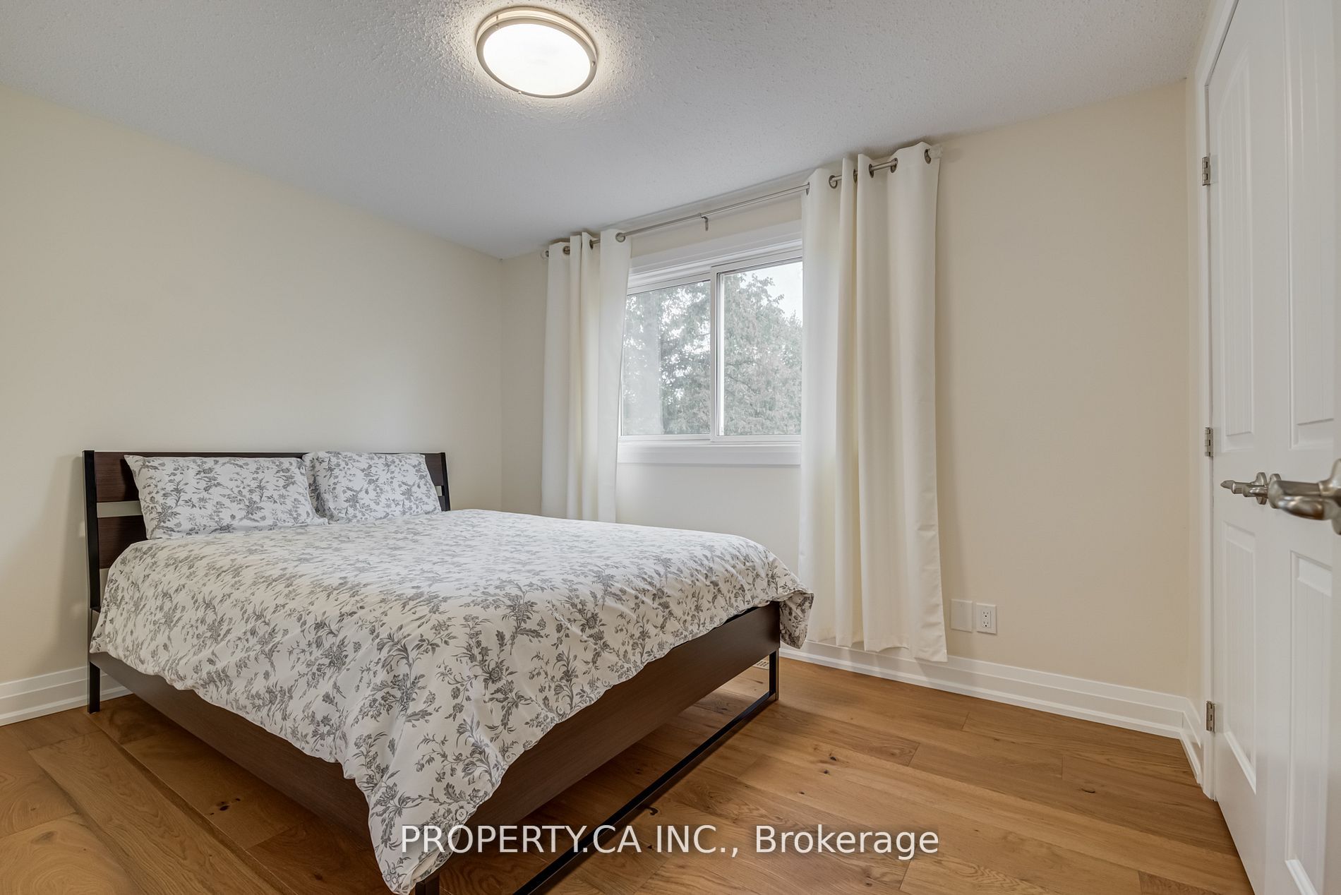1232 Guelph Line 12 Property Photo 24