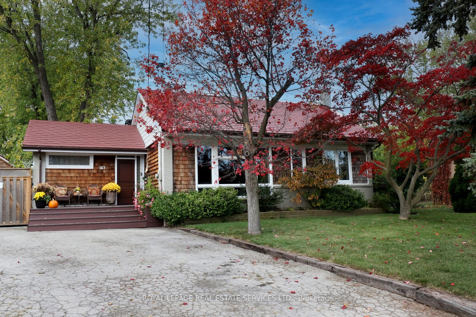 167 Oliver Pl Property Photo 2