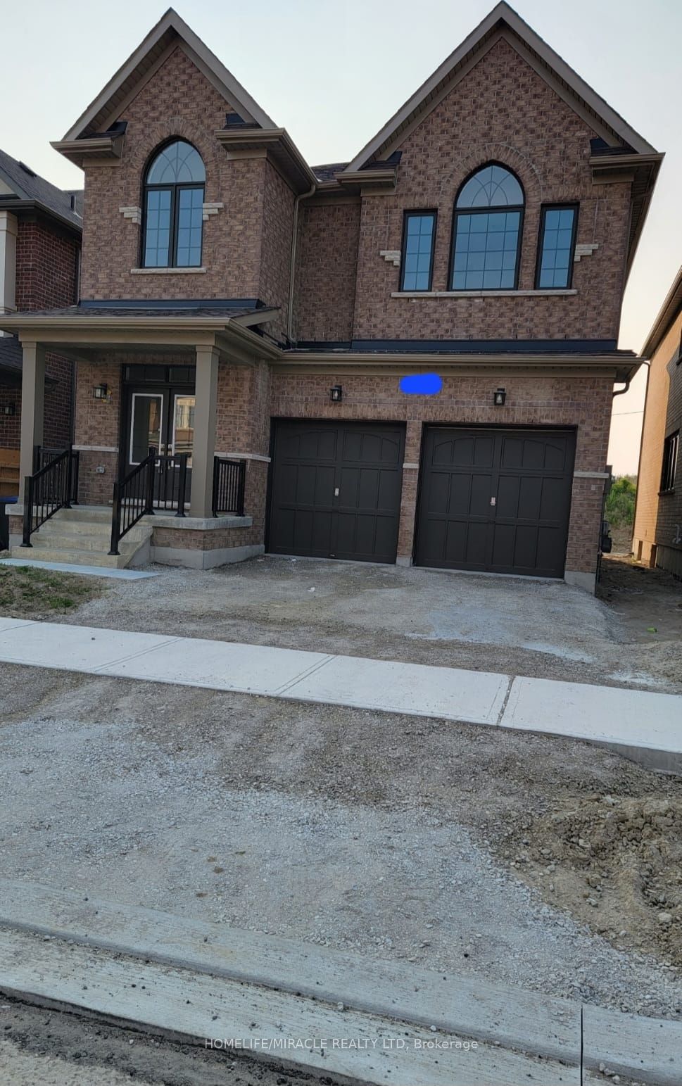20 Moorhart Cres Property Photo 1