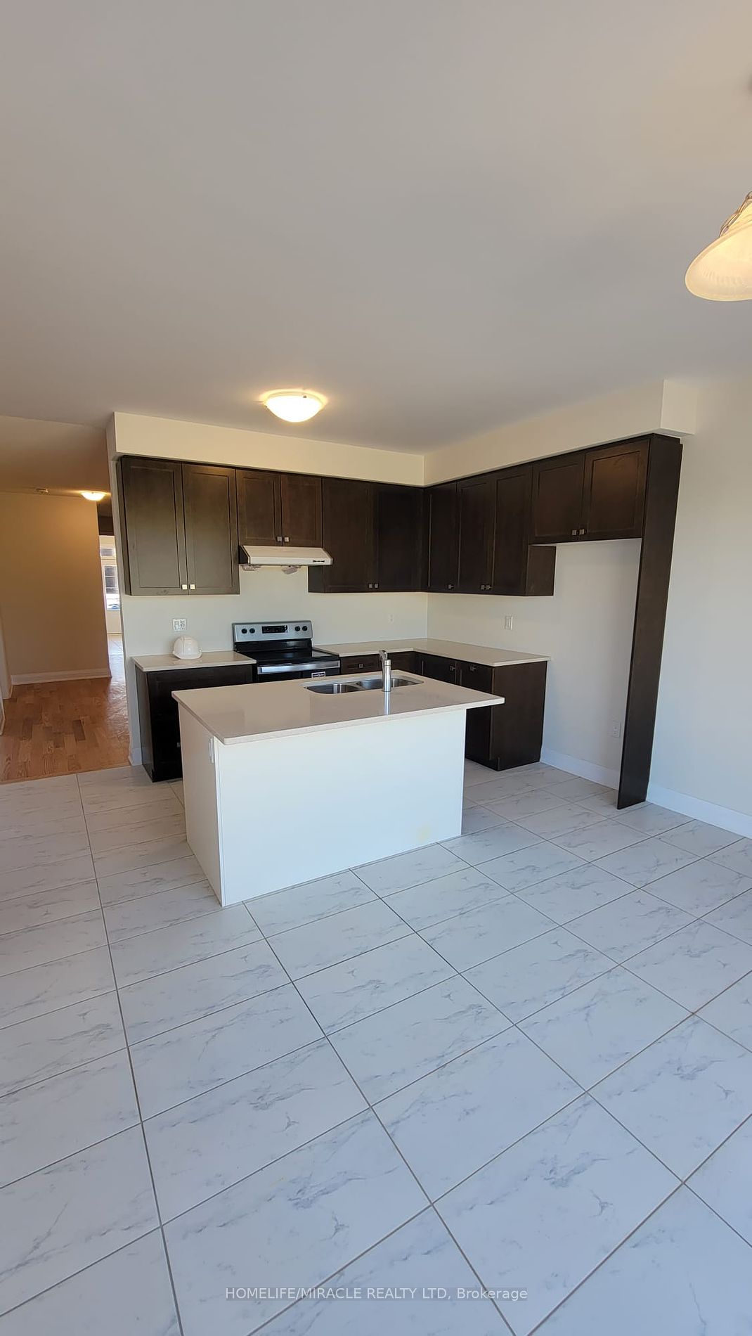 20 Moorhart Cres Property Photo 13